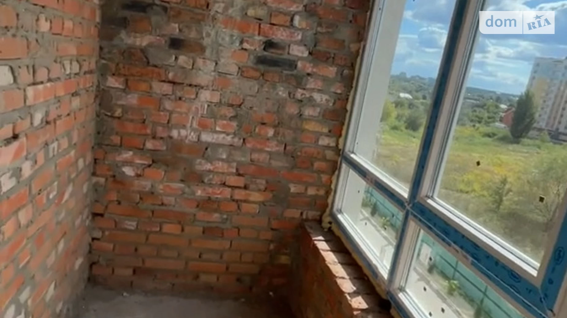 Продается 2-комнатная квартира 47 кв. м в Буче, ул. Яблонская, 1 - фото 3