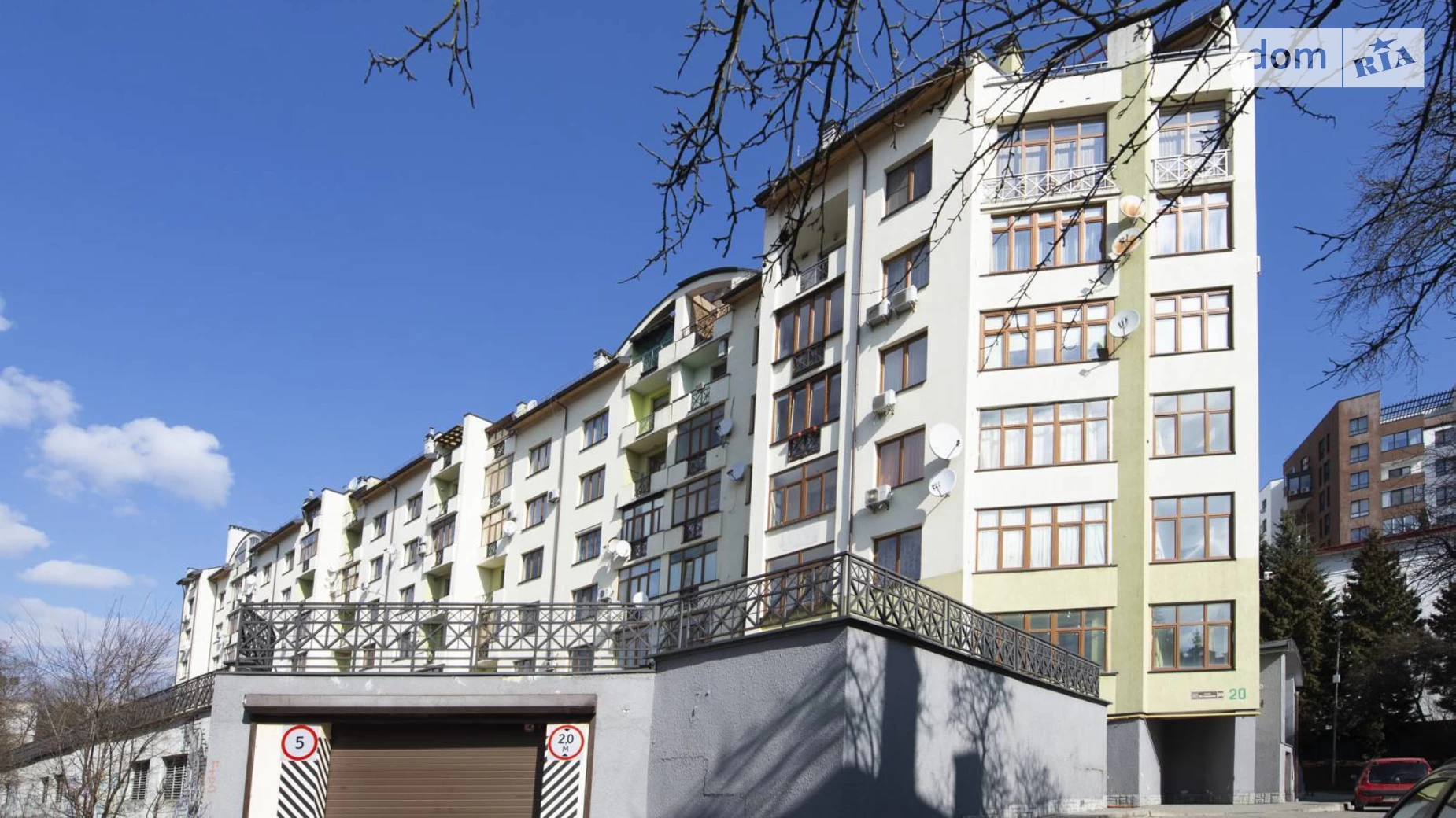 Сдается в аренду 5-комнатная квартира 210 кв. м в Львове, ул. Мечникова, 20 - фото 2