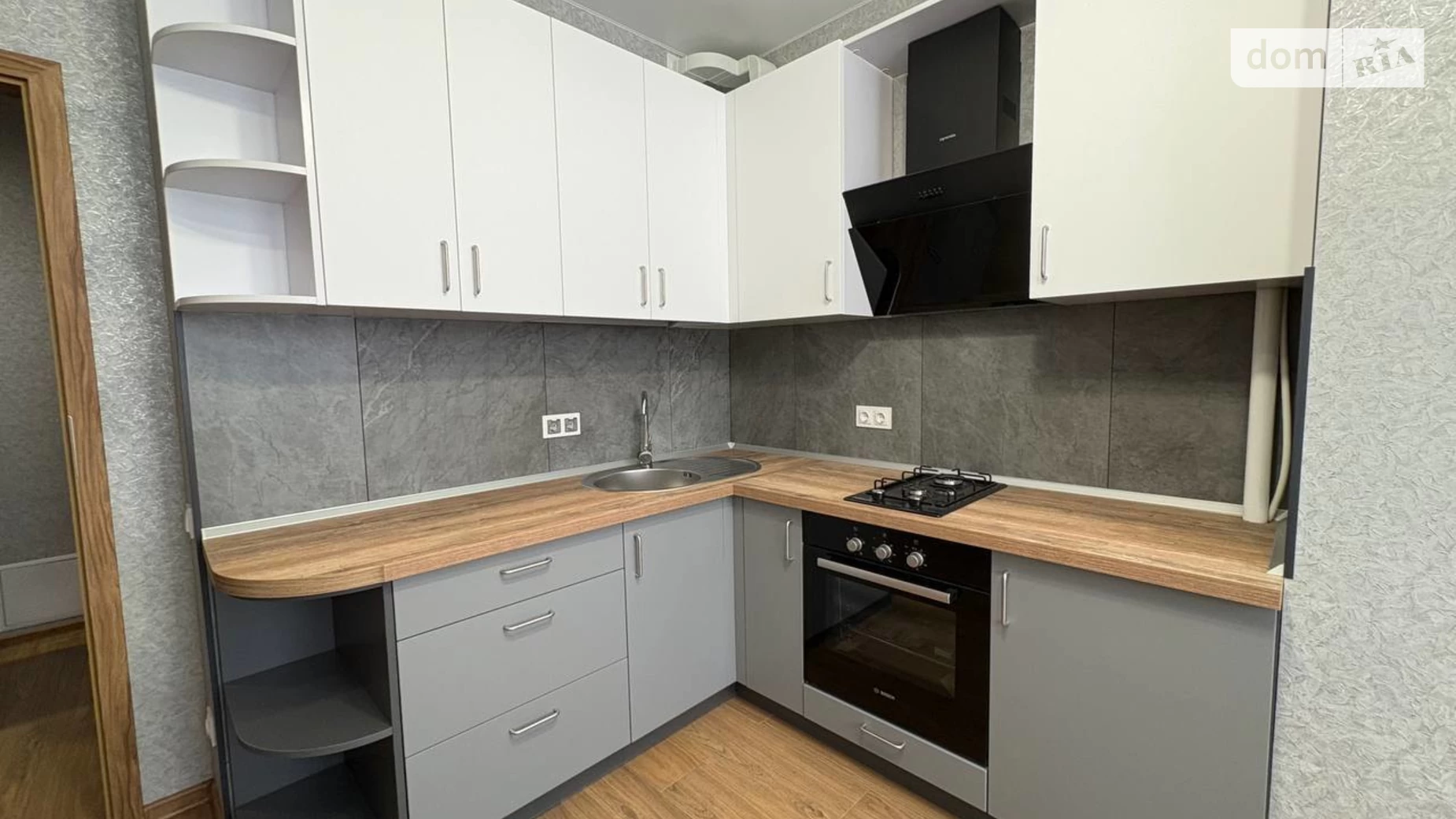 Продается 1-комнатная квартира 35.5 кв. м в Софиевской Борщаговке, ул. Яблоневая, 11 - фото 2