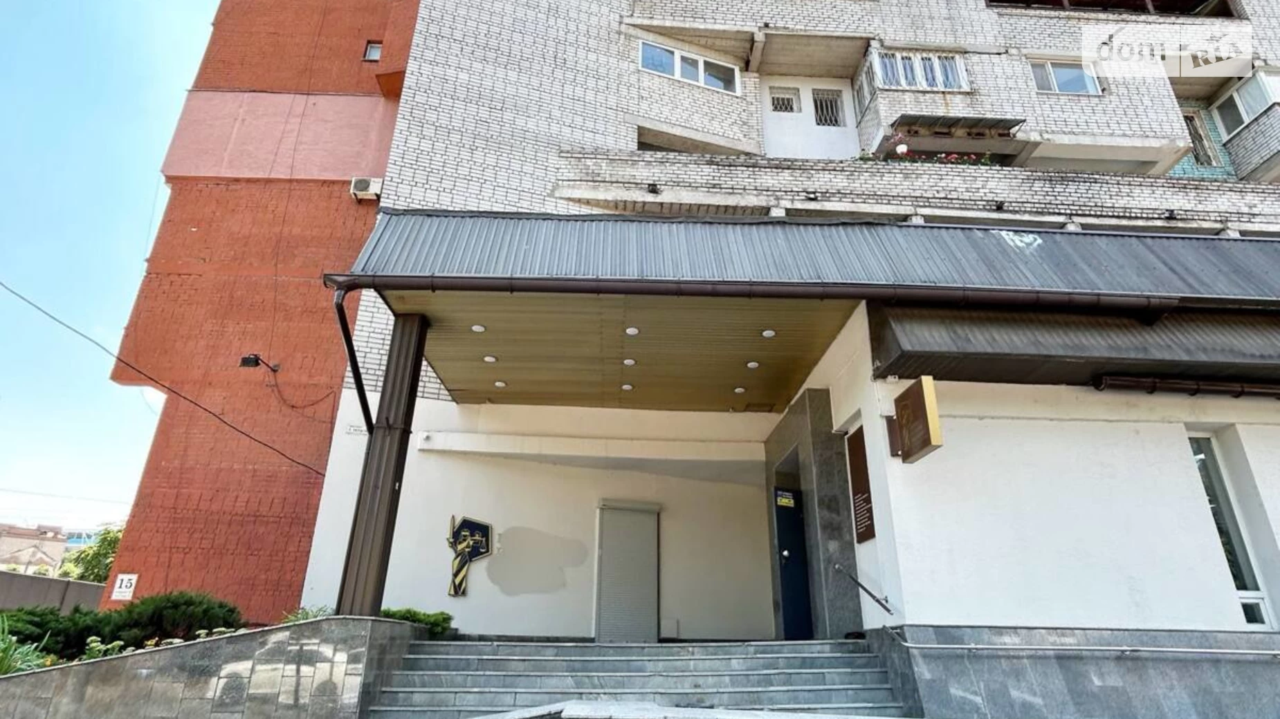 Сдается в аренду офис 220 кв. м в бизнес-центре, цена: 77000 грн - фото 2