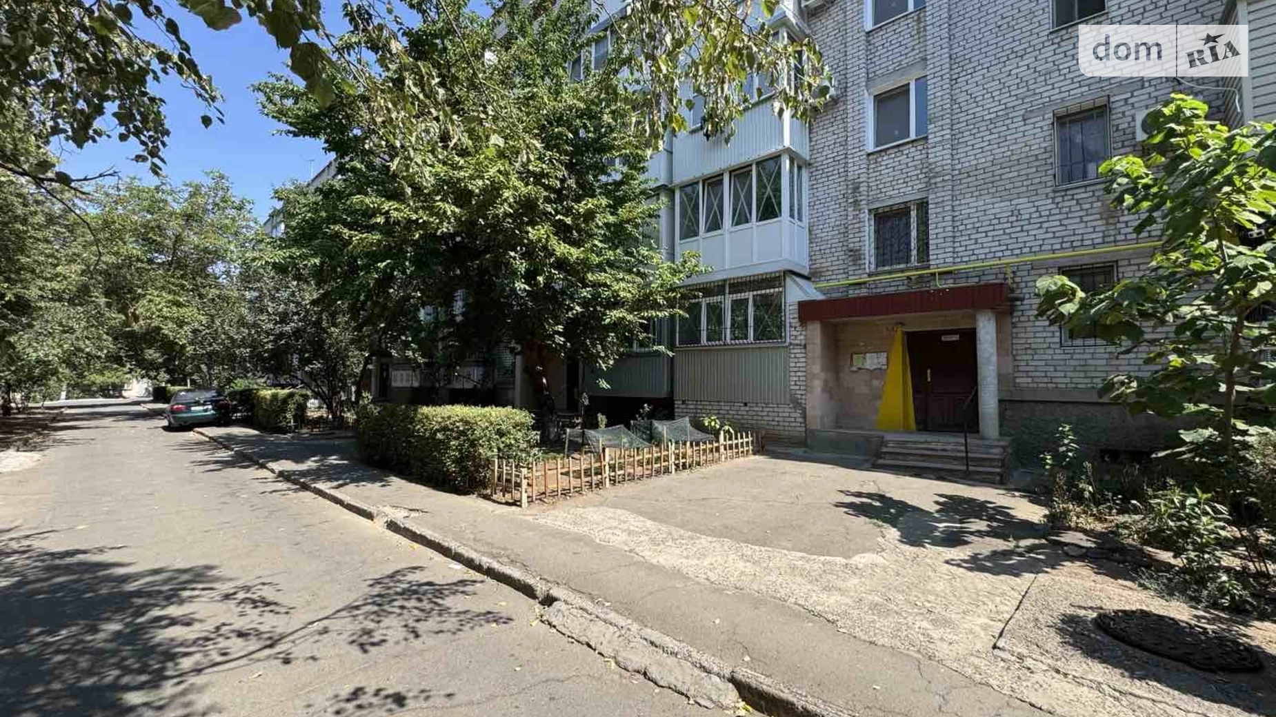 Продается отдельно стоящий гараж под легковое авто на 24 кв. м, цена: 10000 $ - фото 4