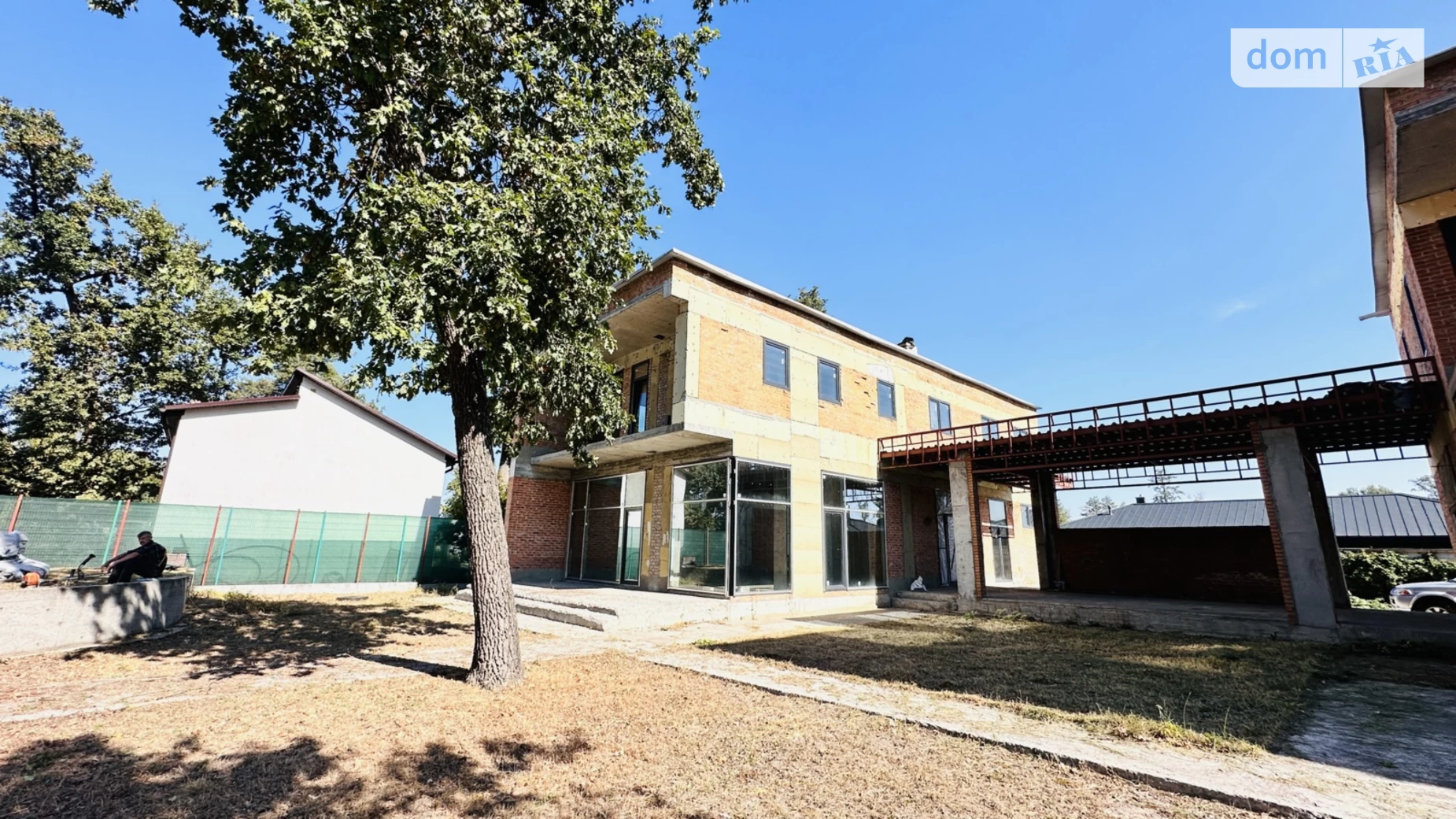 Продается дом на 3 этажа 533 кв. м с мансардой, цена: 350000 $ - фото 3