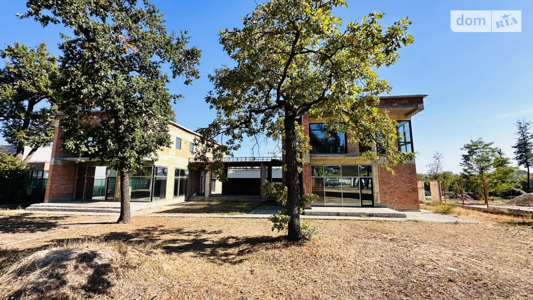 Продается дом на 3 этажа 533 кв. м с мансардой, цена: 350000 $ - фото 4