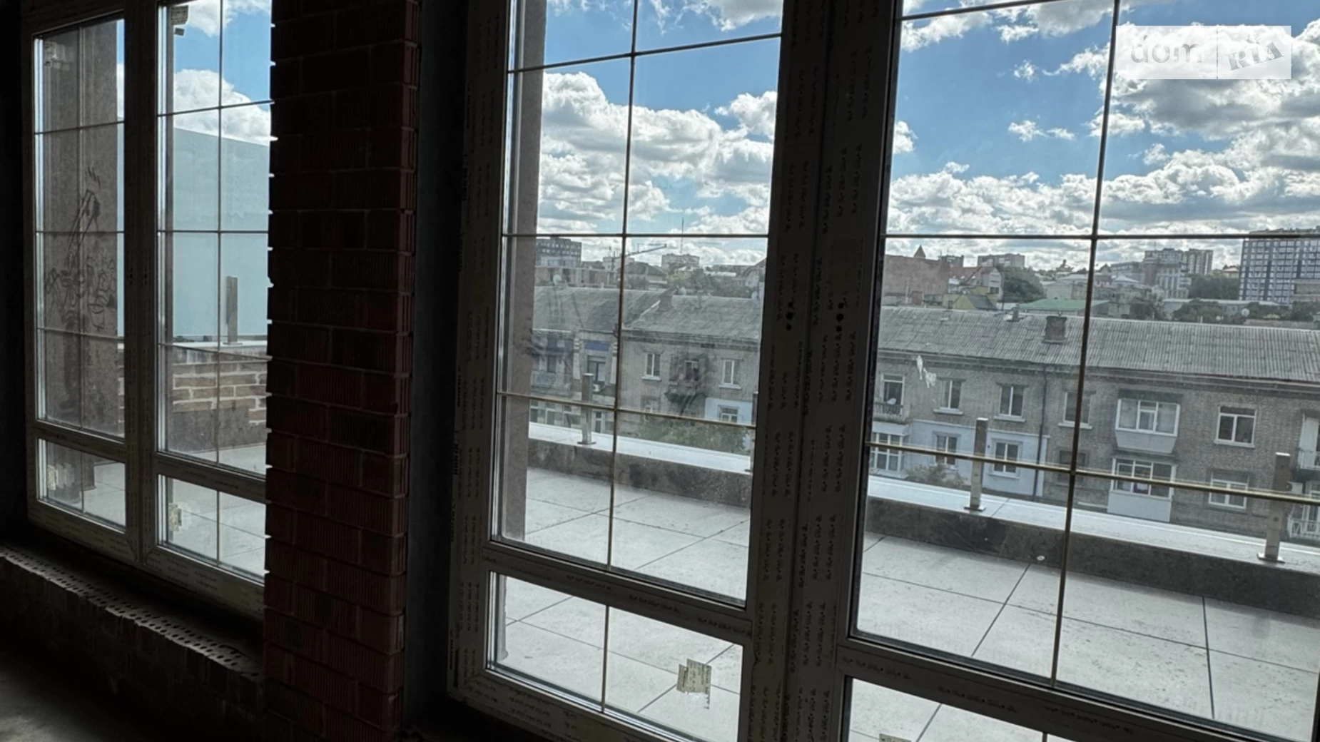 Продается 2-комнатная квартира 59.1 кв. м в Днепре, ул. 93-й Холодноярской Бригады(Челюскина), 10 - фото 2