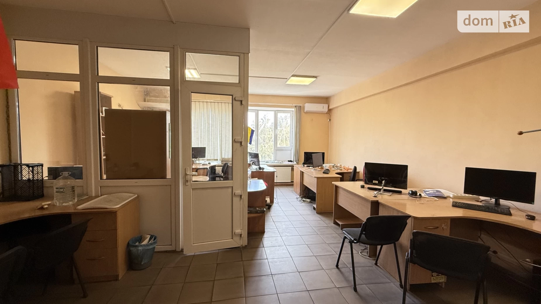 Сдается в аренду офис 50 кв. м в бизнес-центре, цена: 20000 грн - фото 3