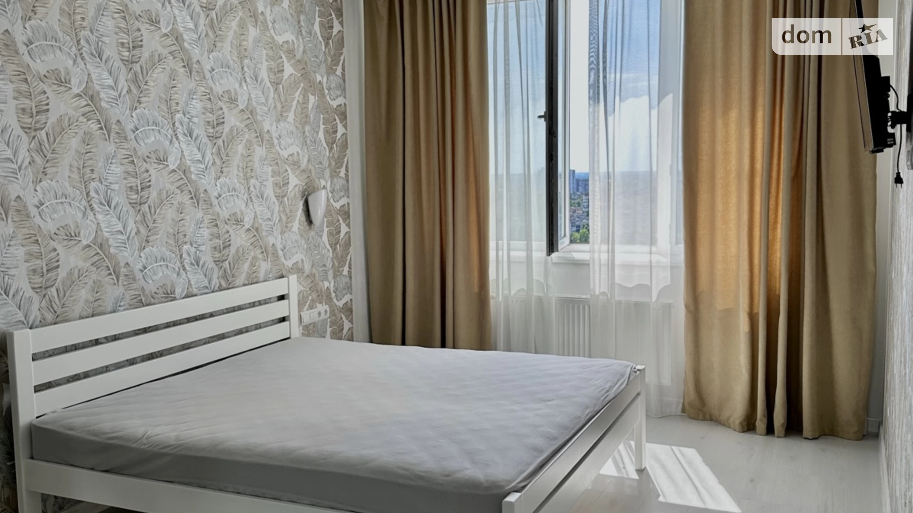 Продается 1-комнатная квартира 45.2 кв. м в Одессе, ул. Костанди, 104/2 - фото 3