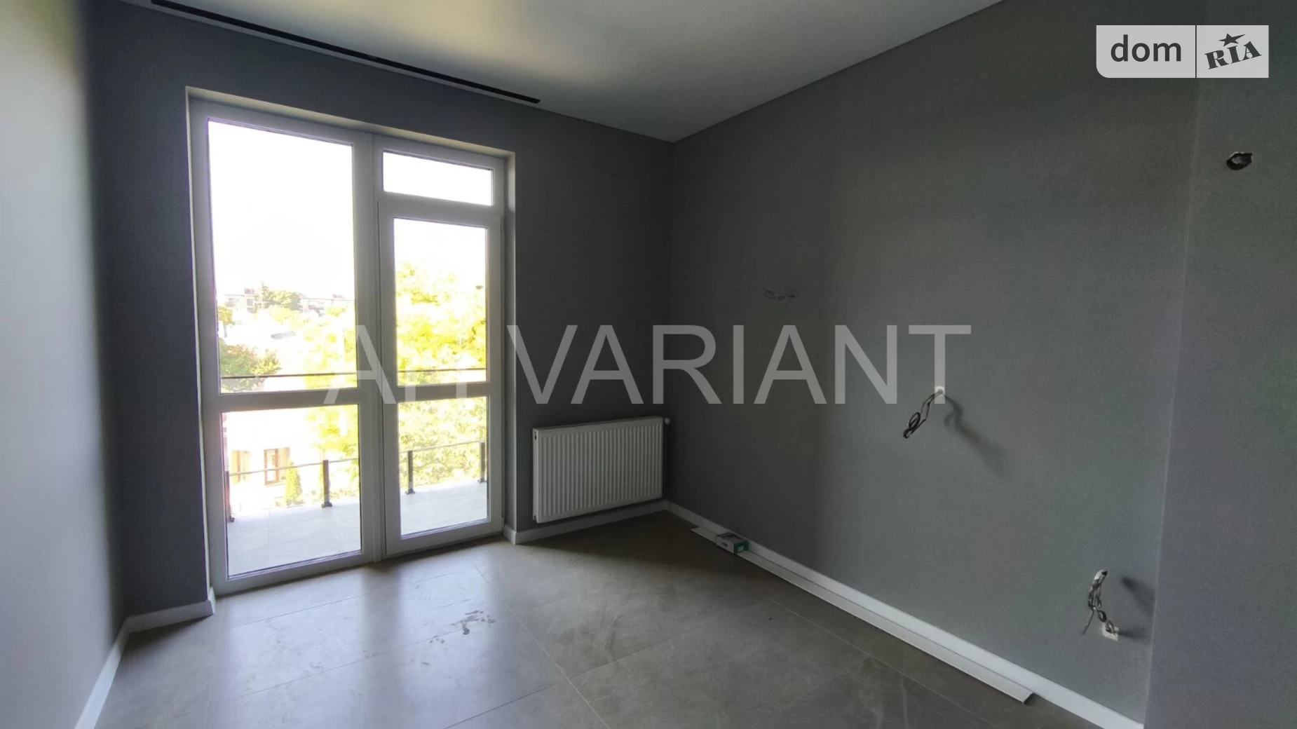 Продается 2-комнатная квартира 62 кв. м в Ужгороде, ул. Собранецкая - фото 2