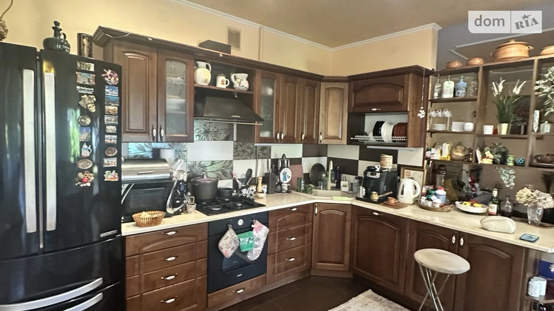 Продается дом на 2 этажа 189.2 кв. м с беседкой, цена: 200000 $ - фото 2