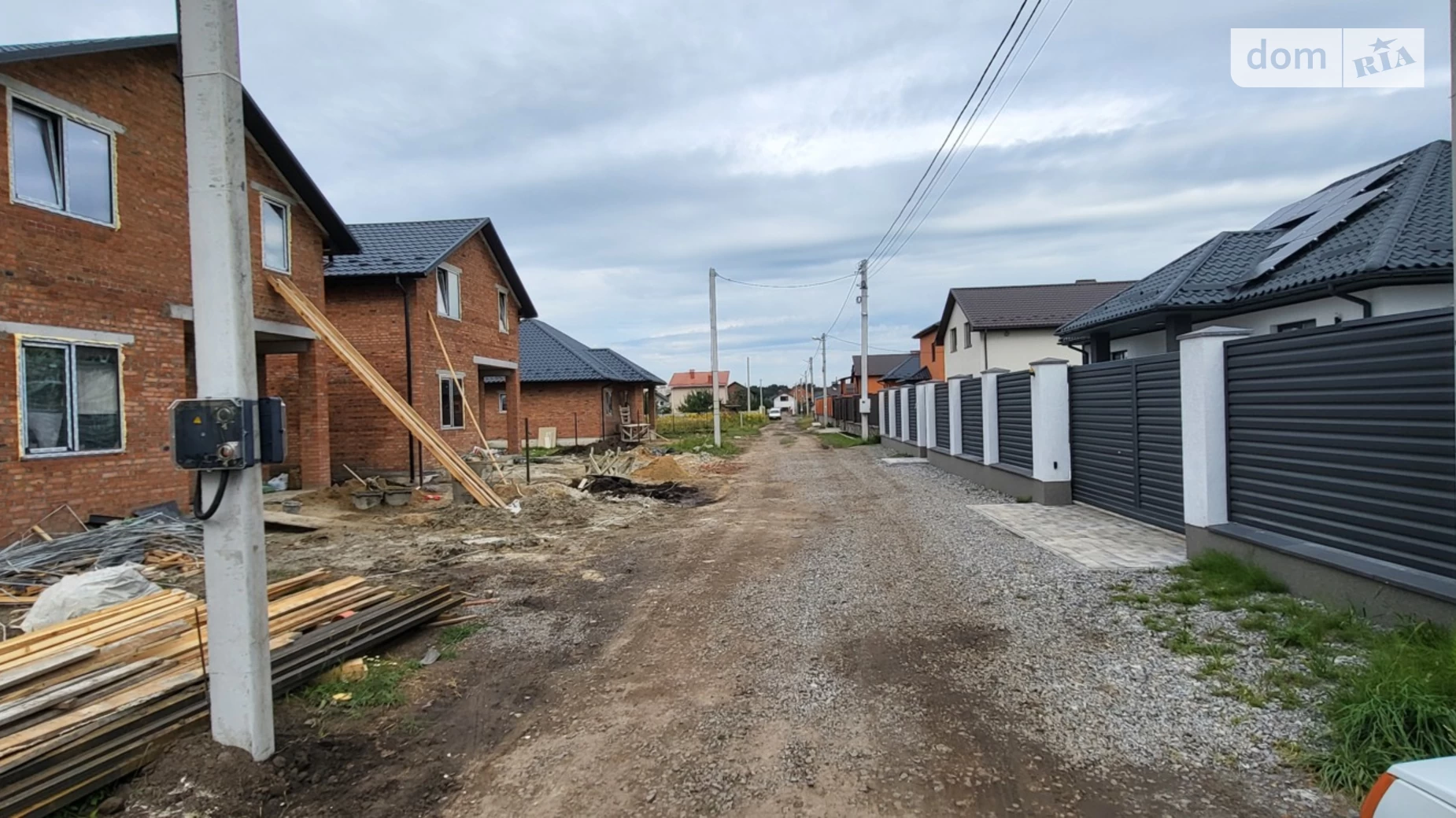 Продается дом на 2 этажа 124 кв. м с мансардой, цена: 77000 $ - фото 2