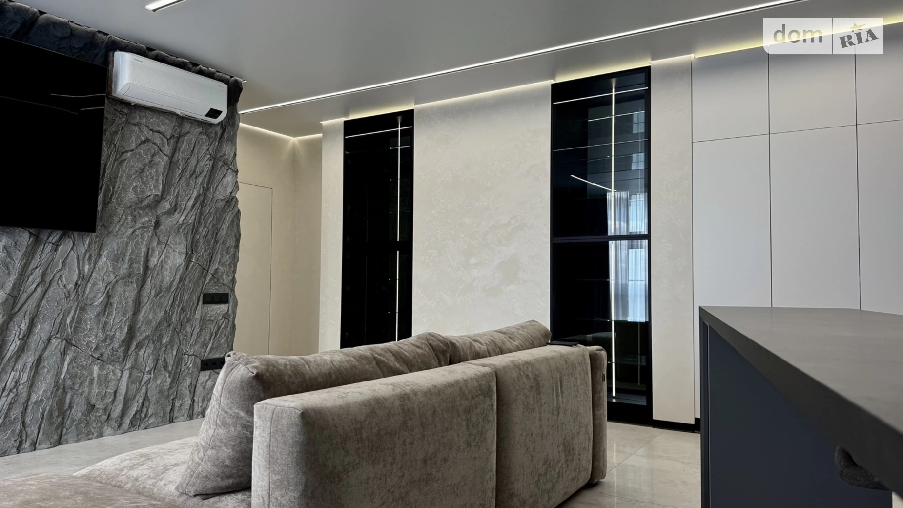 Продается 2-комнатная квартира 62.3 кв. м в Ровно, ул. Студенческая, 18 - фото 4