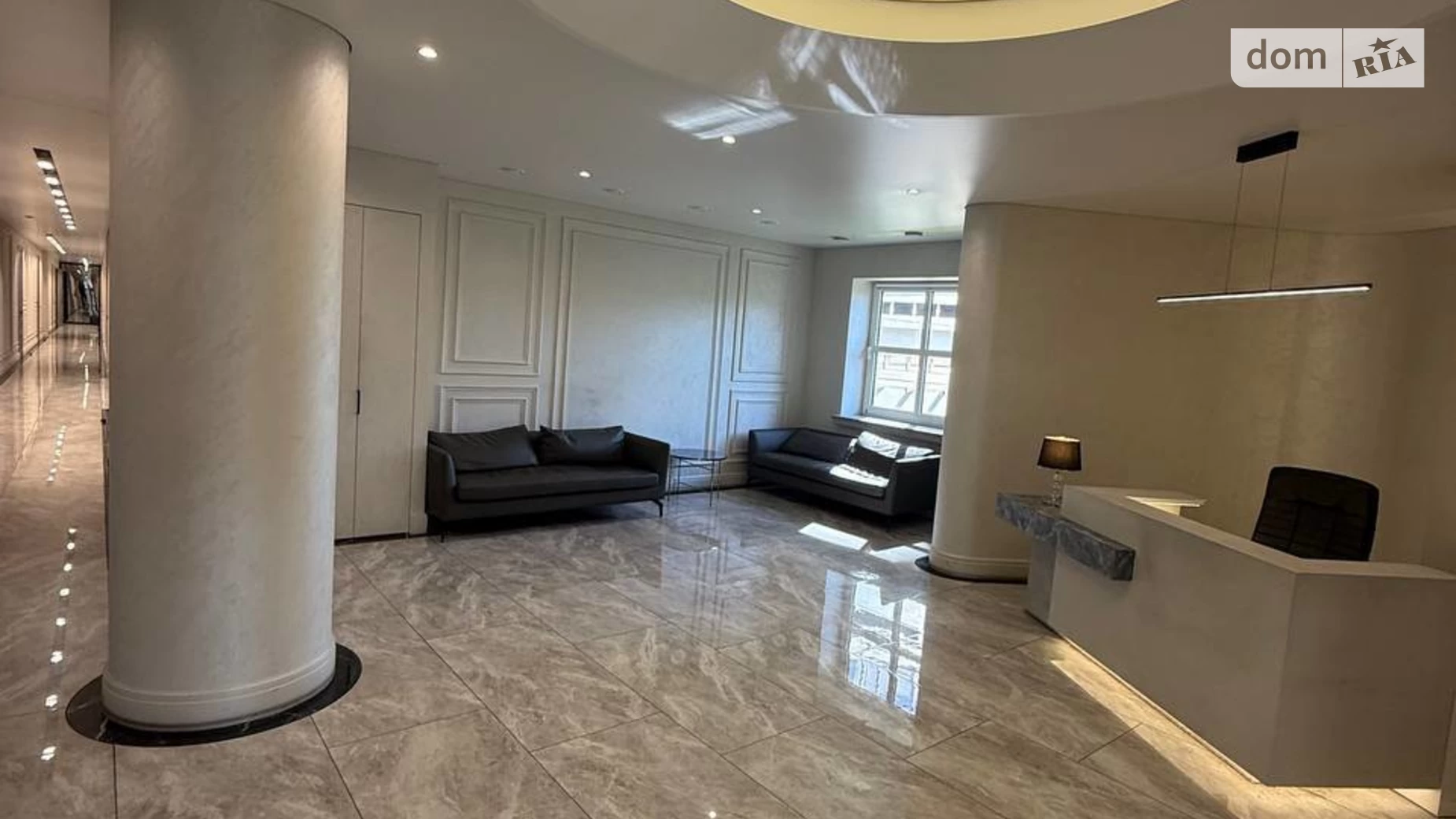 Продается офис 538.4 кв. м в бизнес-центре, цена: 807000 $ - фото 2