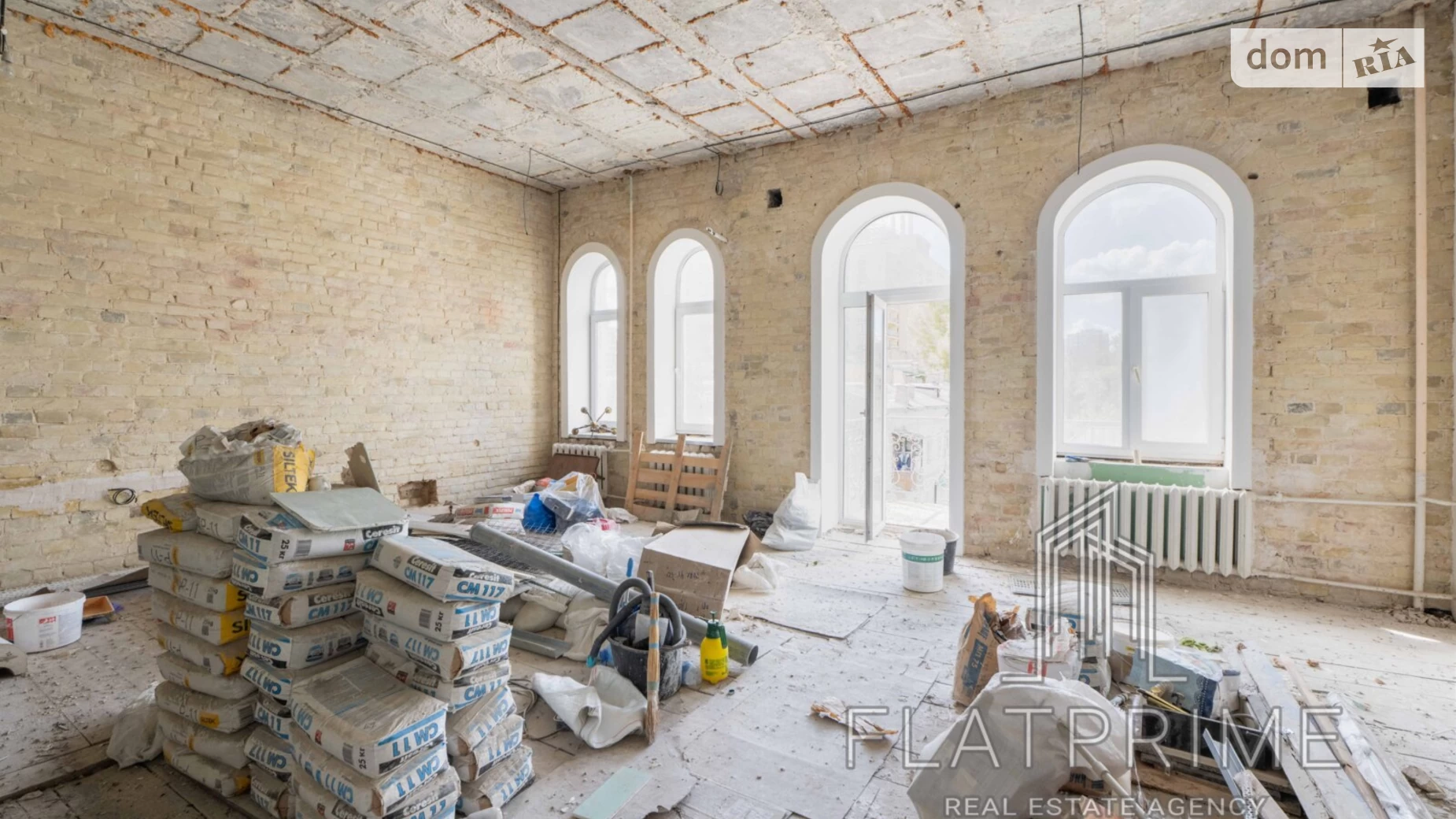 Продается 2-комнатная квартира 75.8 кв. м в Киеве, ул. Межигорская, 24 - фото 2