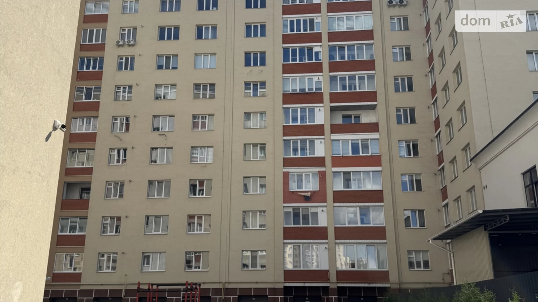 Продается отдельно стоящий гараж универсальный на 25 кв. м, цена: 24000 $ - фото 2