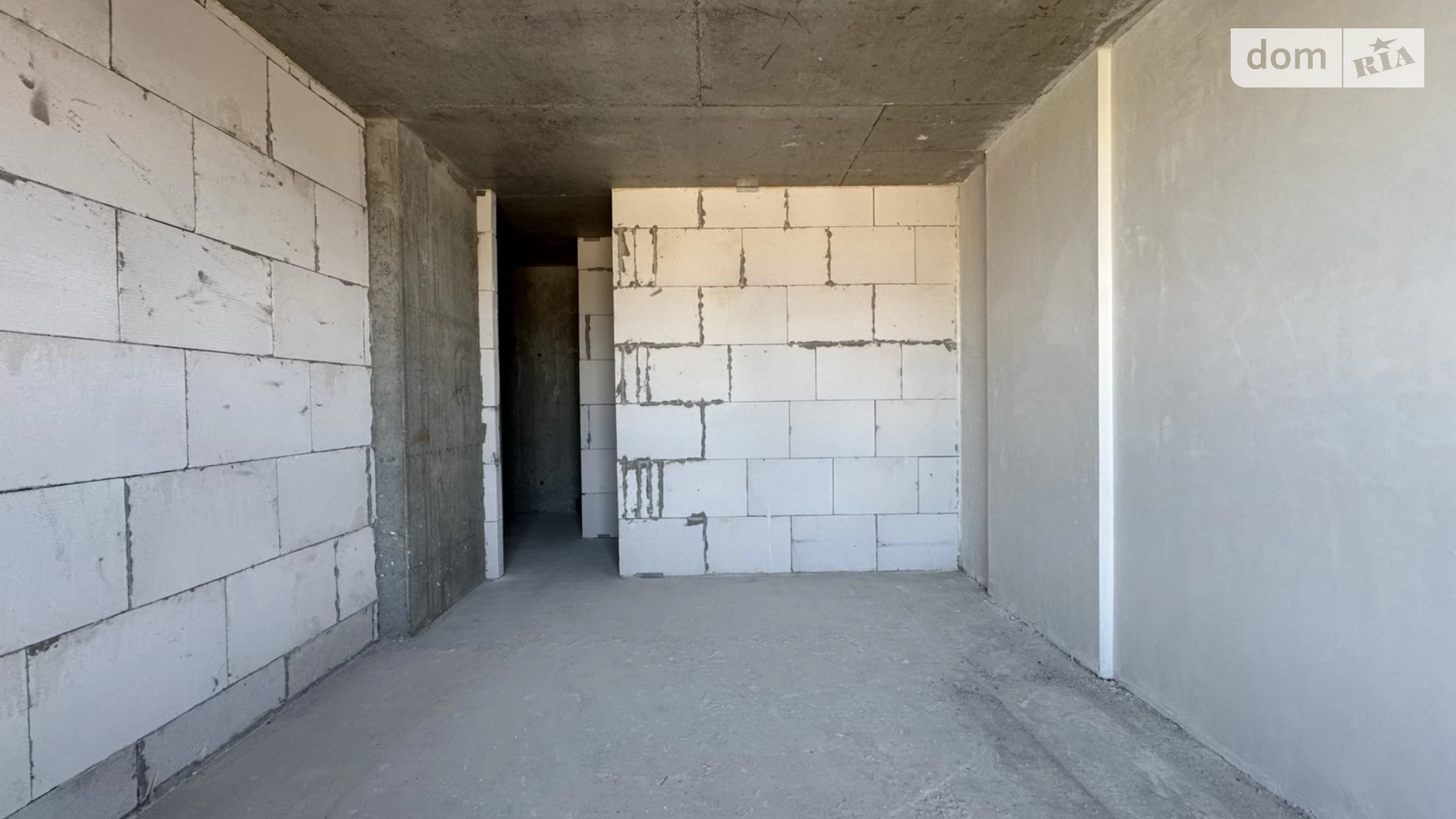 Продается 2-комнатная квартира 62 кв. м в Ивано-Франковске, ул. Хриплинская, 9 - фото 5