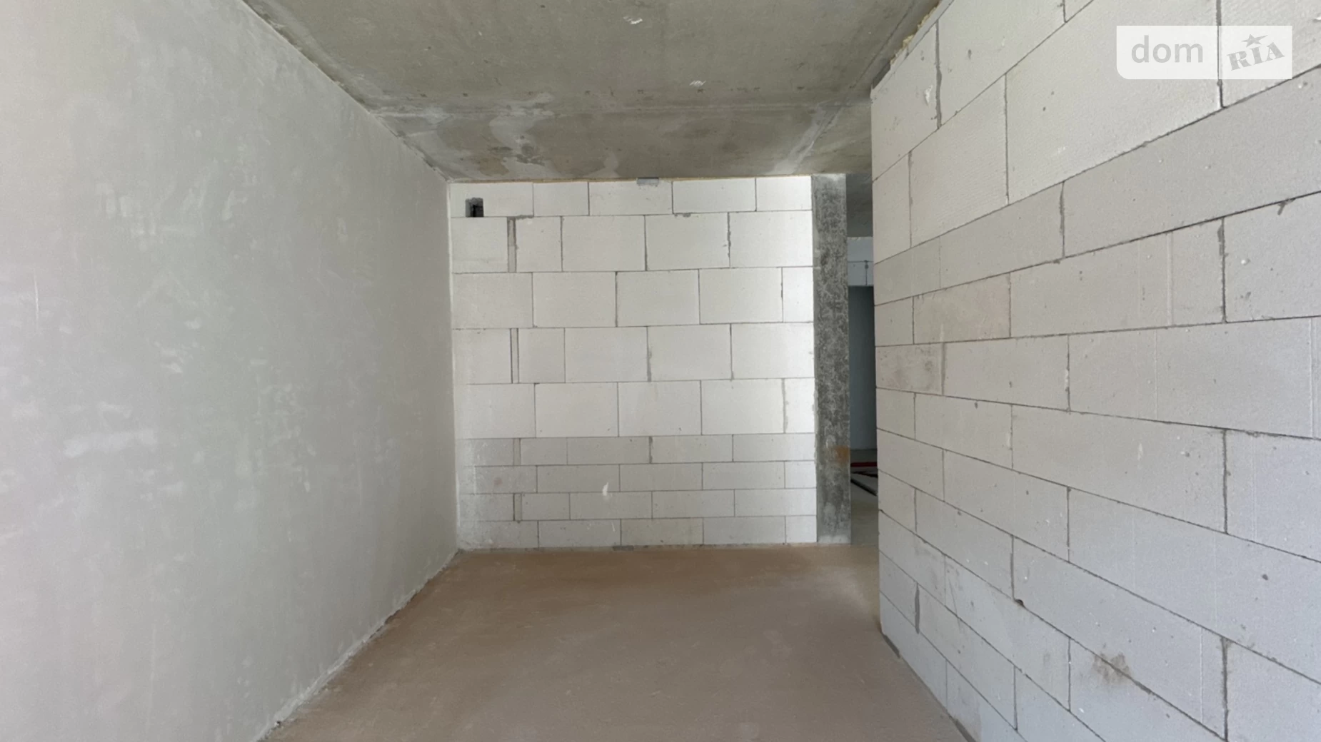 Продается 2-комнатная квартира 56 кв. м в Ивано-Франковске, ул. Хриплинская, 9 - фото 5