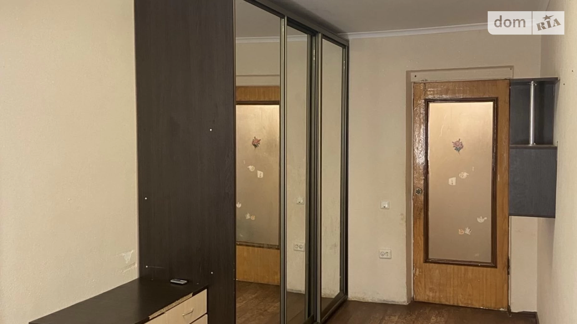 Продается 3-комнатная квартира 57 кв. м в Днепре, ул. Казакевича - фото 2