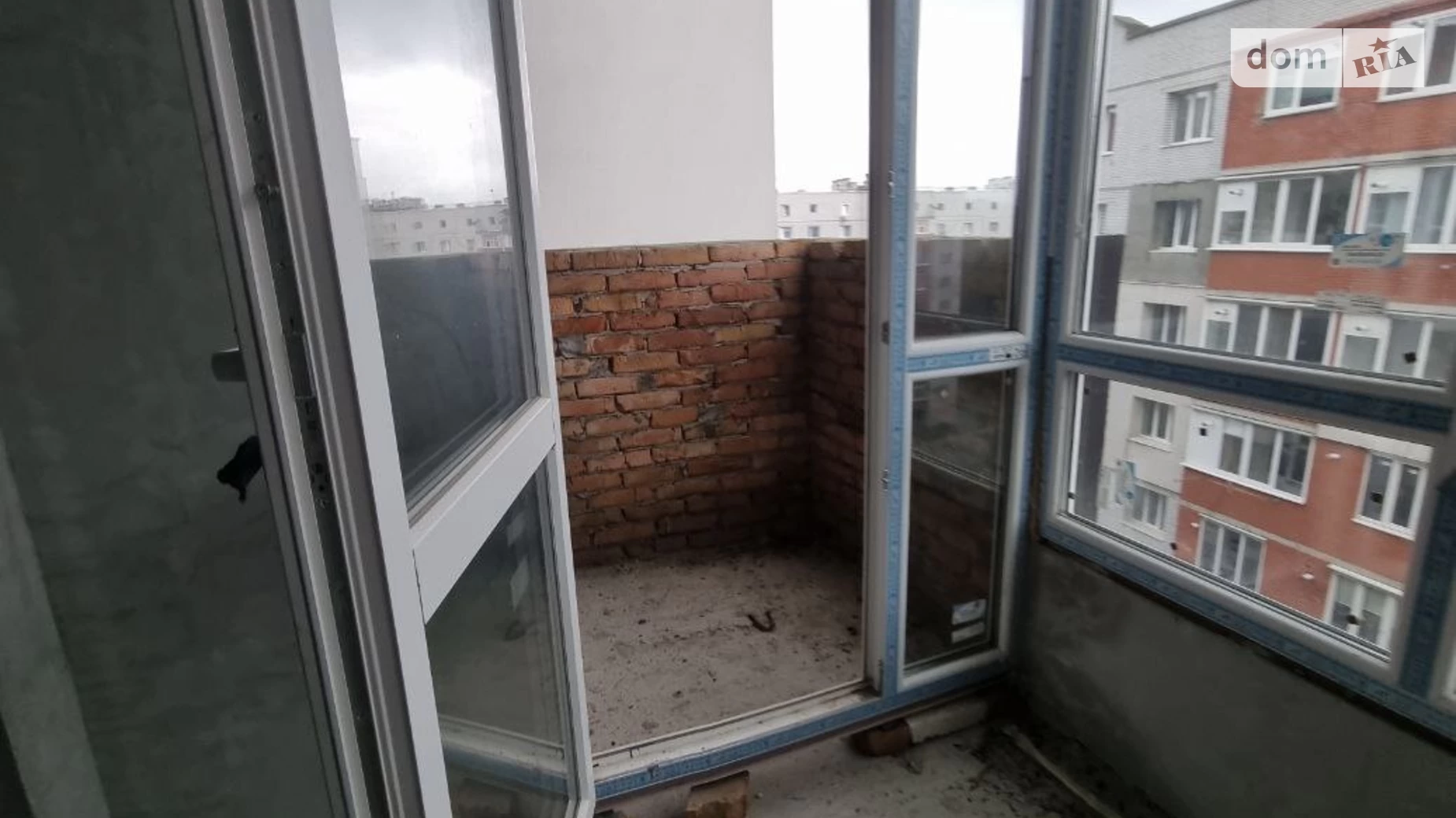 Продается 1-комнатная квартира 46 кв. м в Хмельницком, ул. Институтская, 100/2 - фото 3