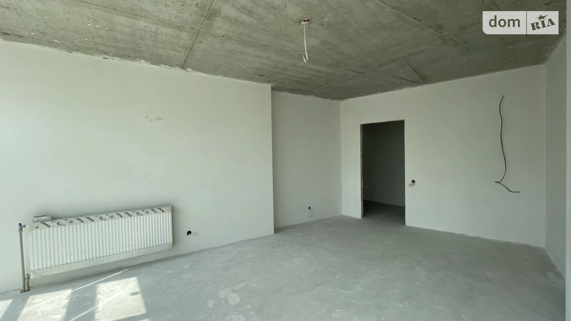 Продается 2-комнатная квартира 78 кв. м в Ивано-Франковске, ул. Ивасюка, 86 - фото 2