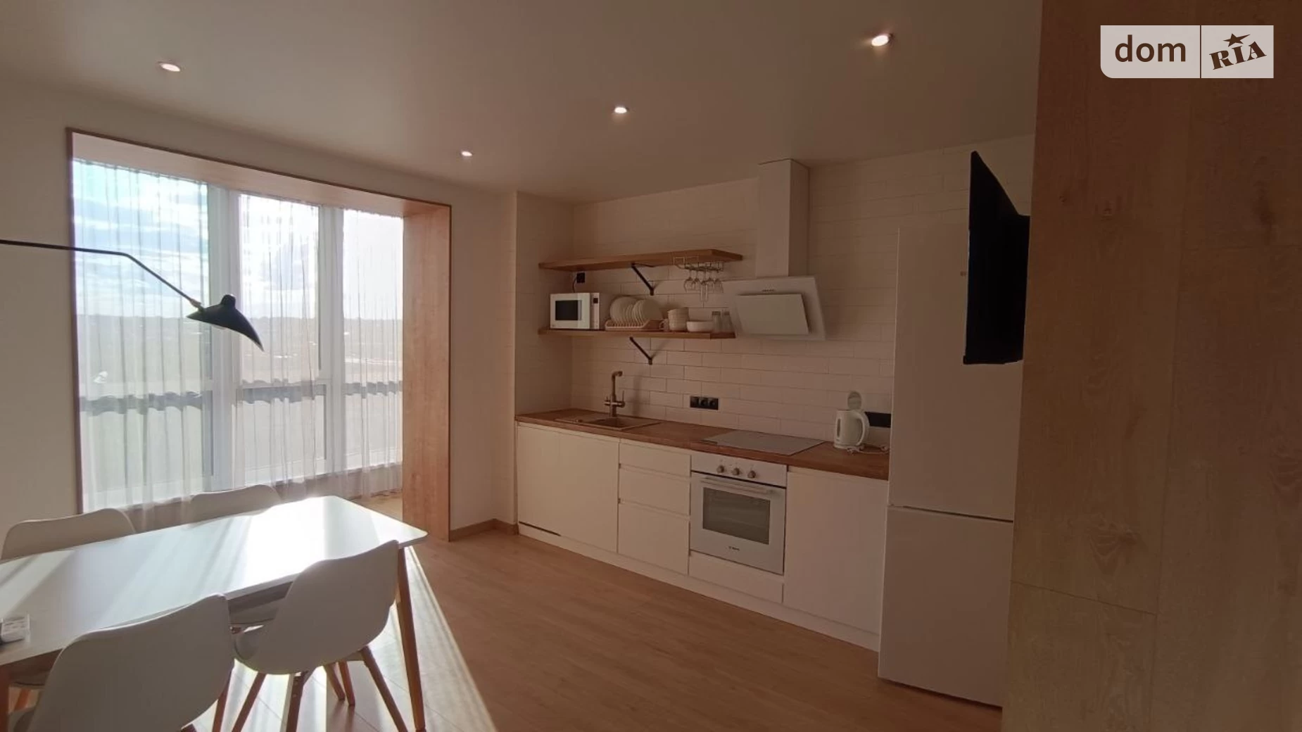 Продается 2-комнатная квартира 68 кв. м в Харькове, ул. Клочковская, 93 - фото 2