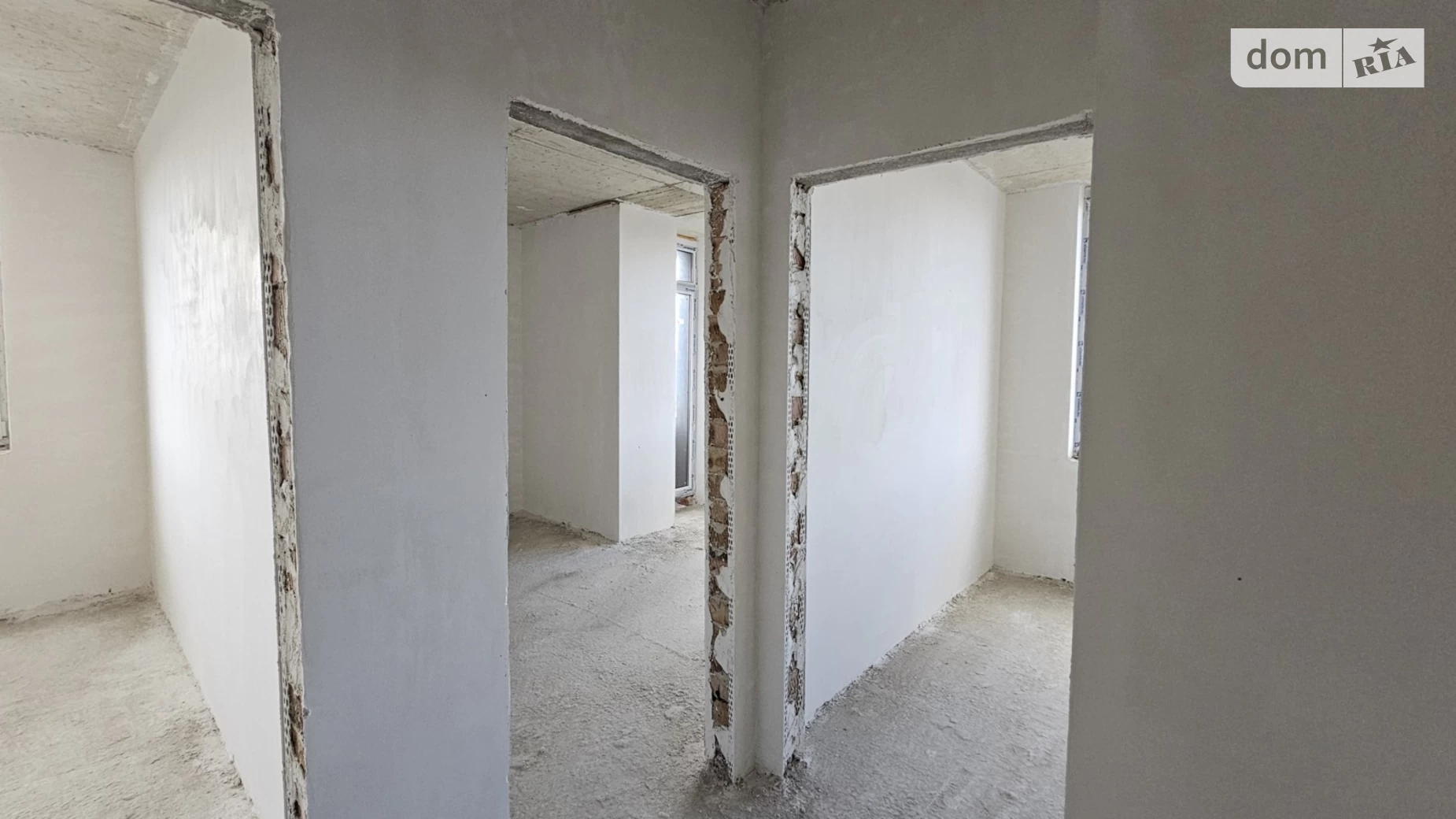 Продается 3-комнатная квартира 73.3 кв. м в Ивано-Франковске, ул. Микитинецкая, 2 - фото 5