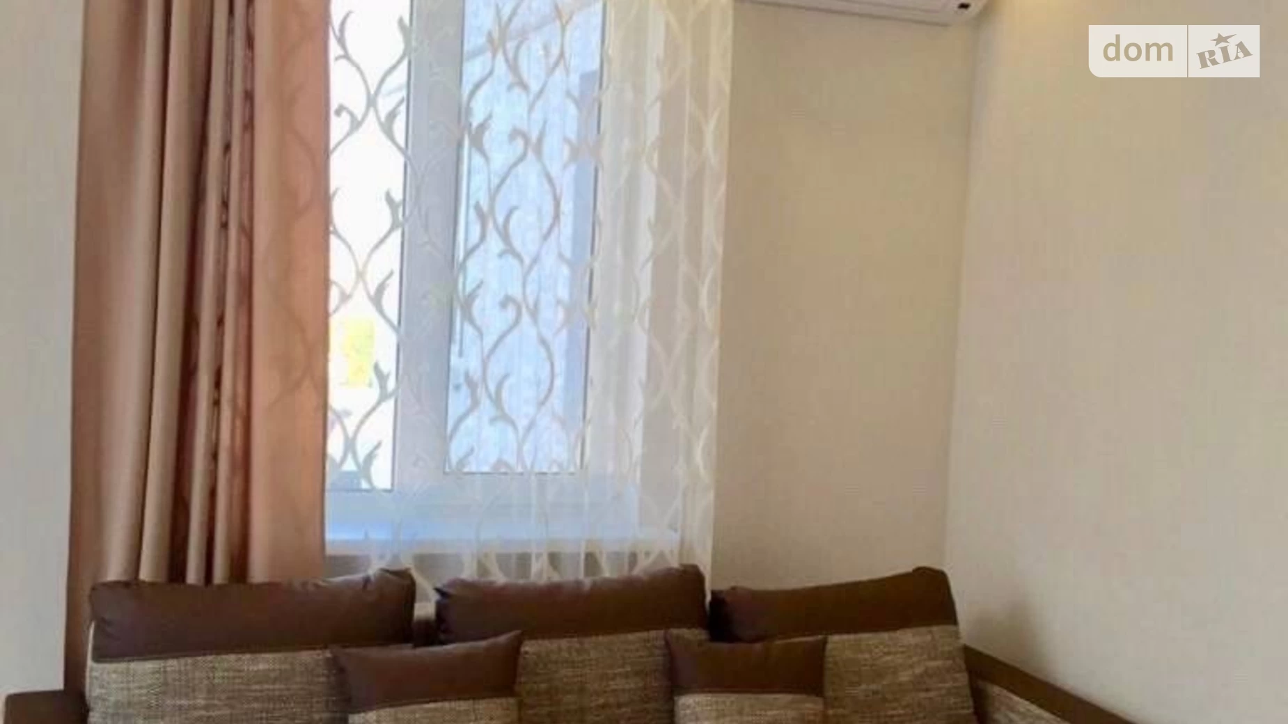 Продается 1-комнатная квартира 47.3 кв. м в Одессе, ул. Среднефонтанская, 30/1 - фото 2