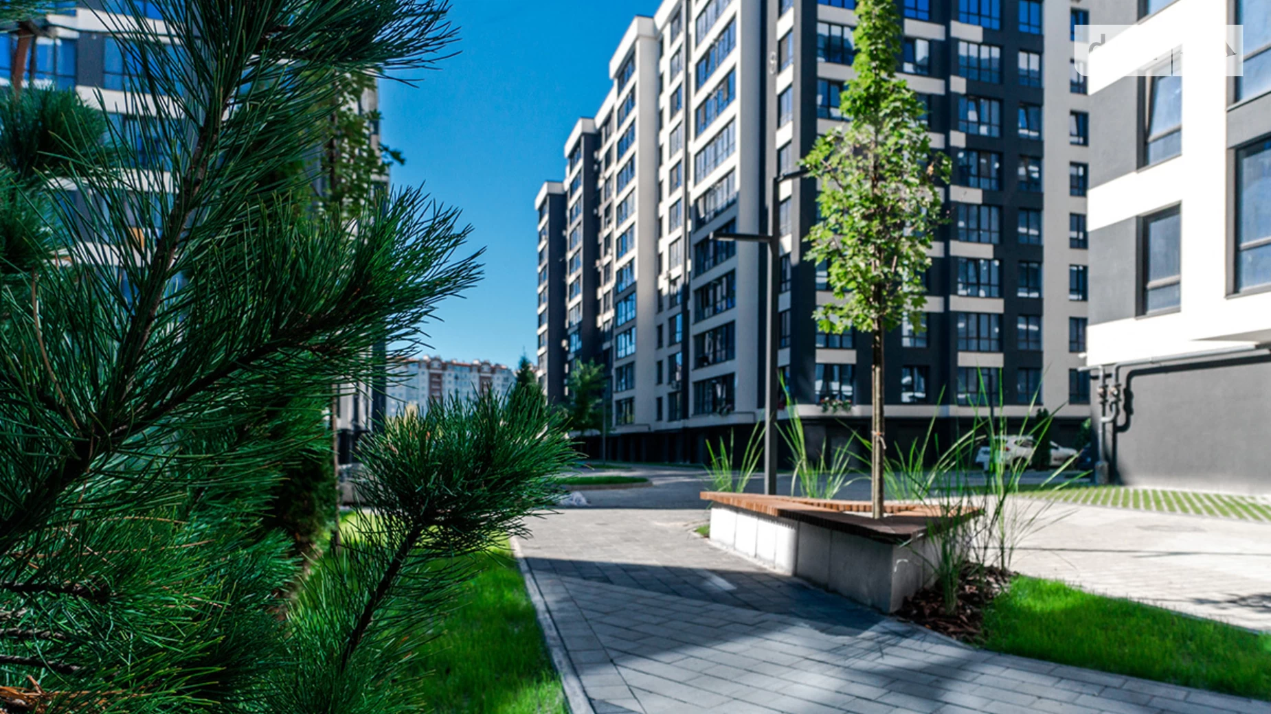 Продается 1-комнатная квартира 40 кв. м в Ивано-Франковске, ул. Химиков - фото 2