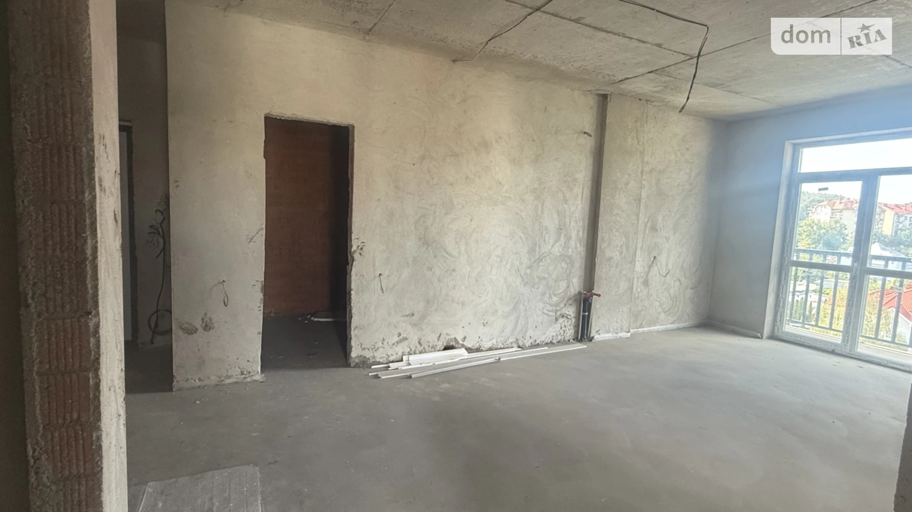 Продается 2-комнатная квартира 63 кв. м в Ужгороде, ул. Собранецкая, 160 - фото 2