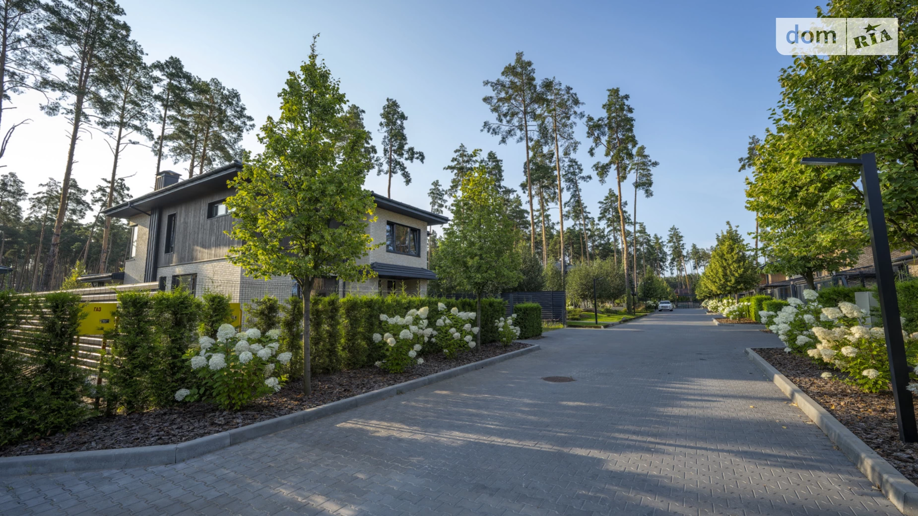 Продается дом на 2 этажа 240 кв. м с верандой, цена: 425000 $ - фото 2