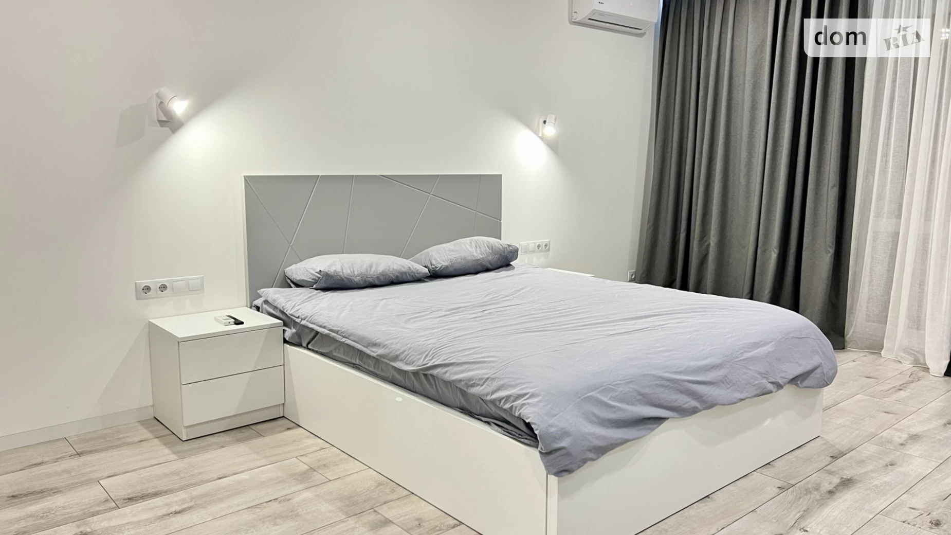 Продается 2-комнатная квартира 87 кв. м в Полтаве, ул. Кукоби Анатолия, 12 - фото 4