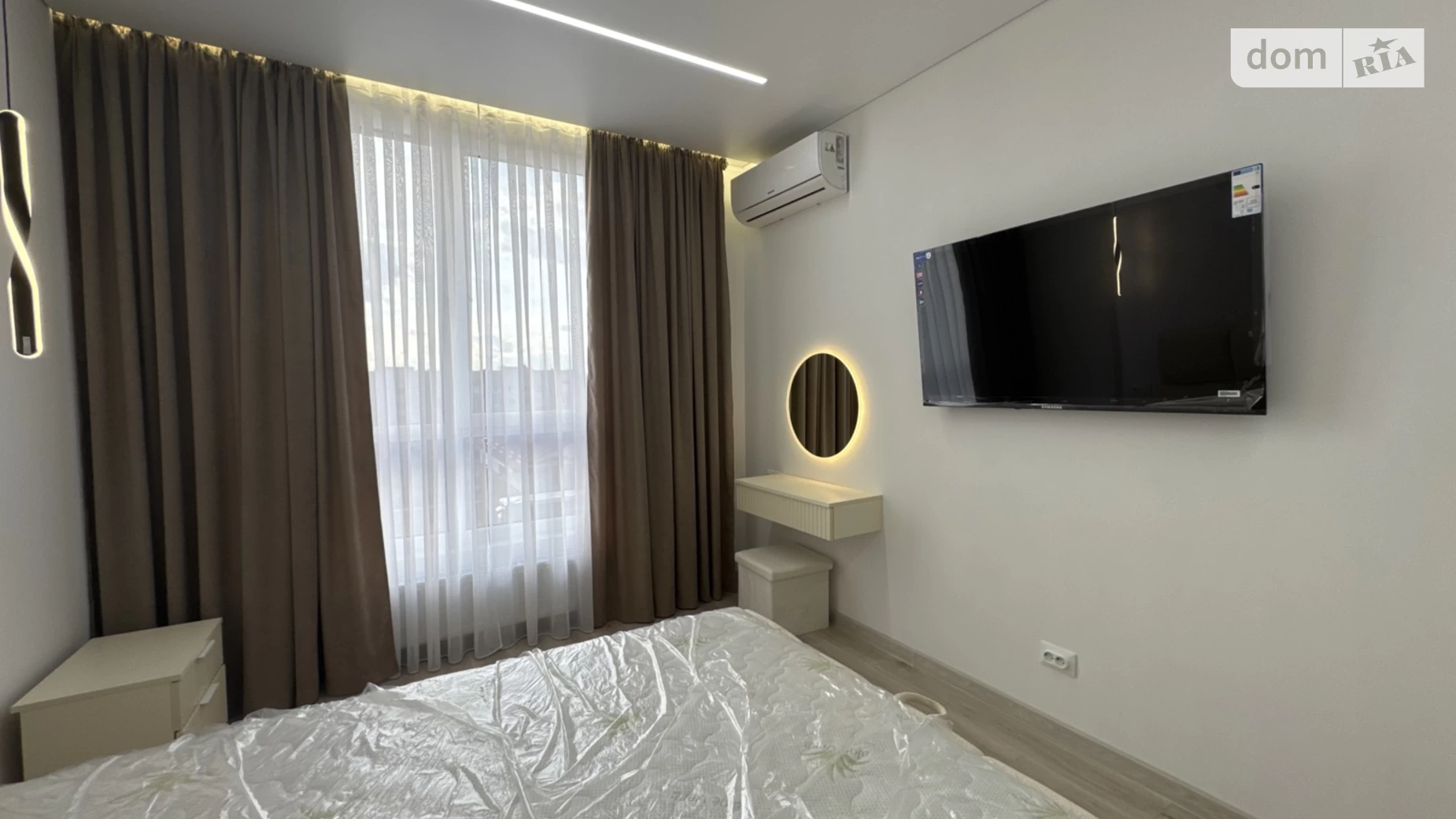 Продается 2-комнатная квартира 64 кв. м в Ивано-Франковске, ул. Коновальца Евгения, 37А - фото 3