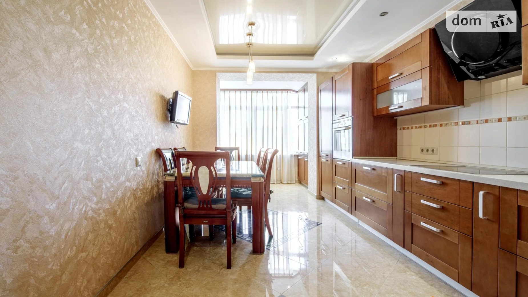 Продается 3-комнатная квартира 111.5 кв. м в Киеве, ул. Самойло Кошки(Маршала Конева), 7А - фото 2