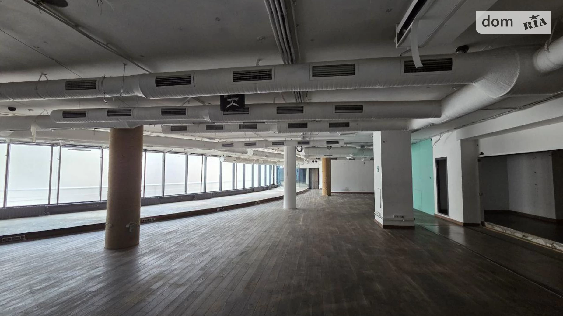 Сдается в аренду офис 1400 кв. м в бизнес-центре, цена: 24300 $ - фото 3