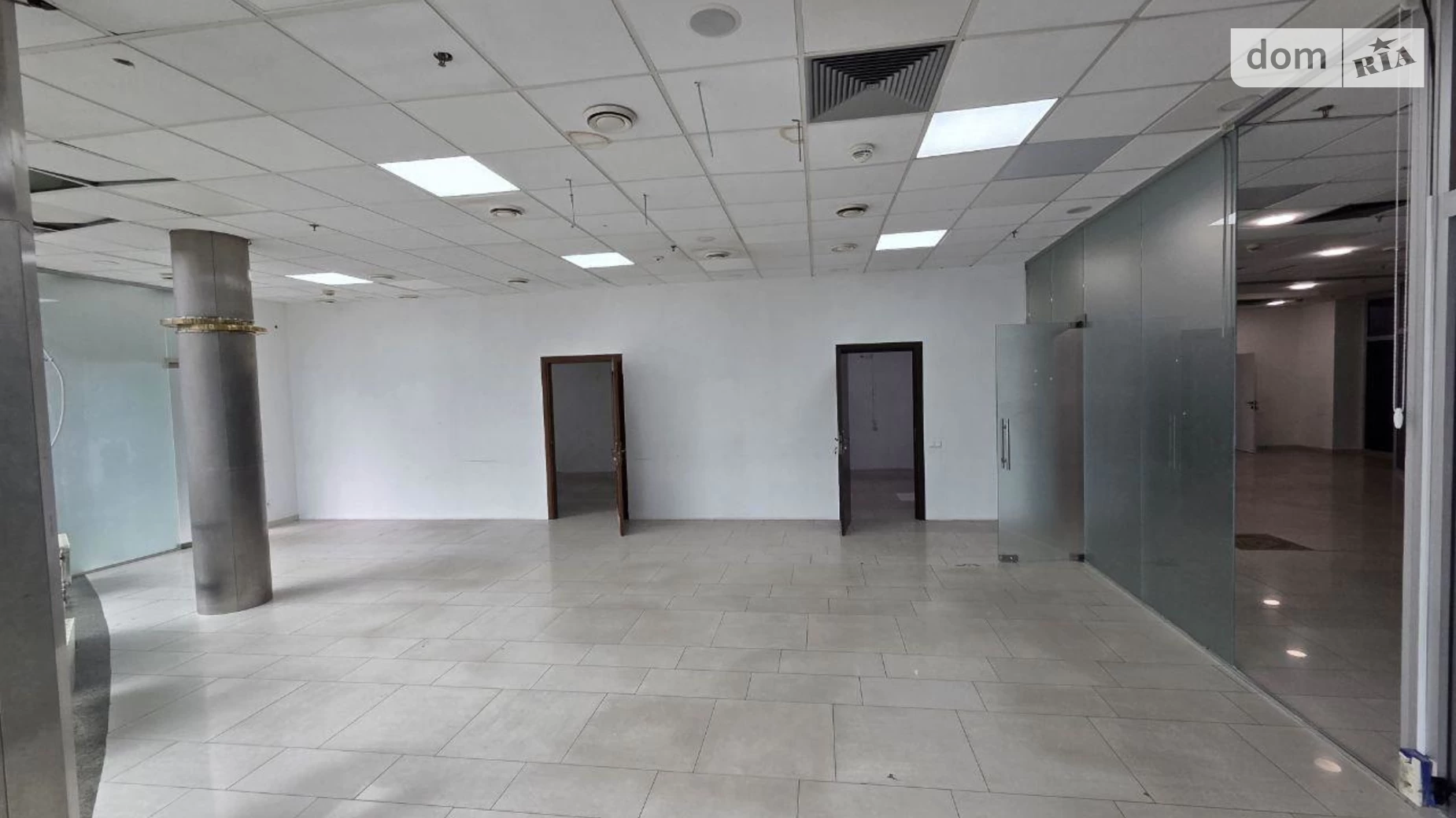 Сдается в аренду офис 280 кв. м в бизнес-центре, цена: 5100 $ - фото 4