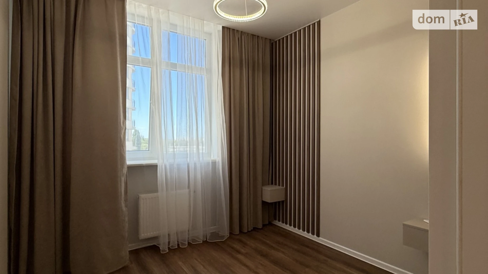 Продается 2-комнатная квартира 43 кв. м в Одессе, ул. Краснова, 3 корпус 66 - фото 2