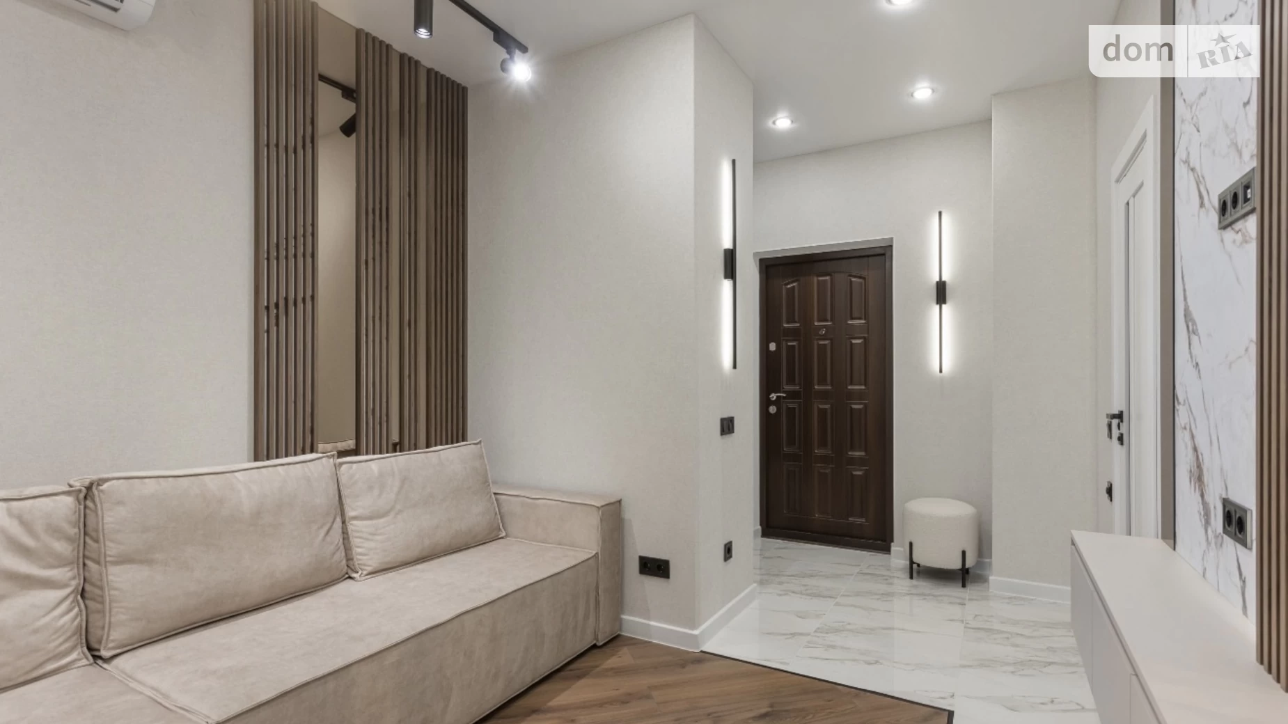 Продается 1-комнатная квартира 43 кв. м в Одессе, ул. Краснова, 3 корпус 60 - фото 4