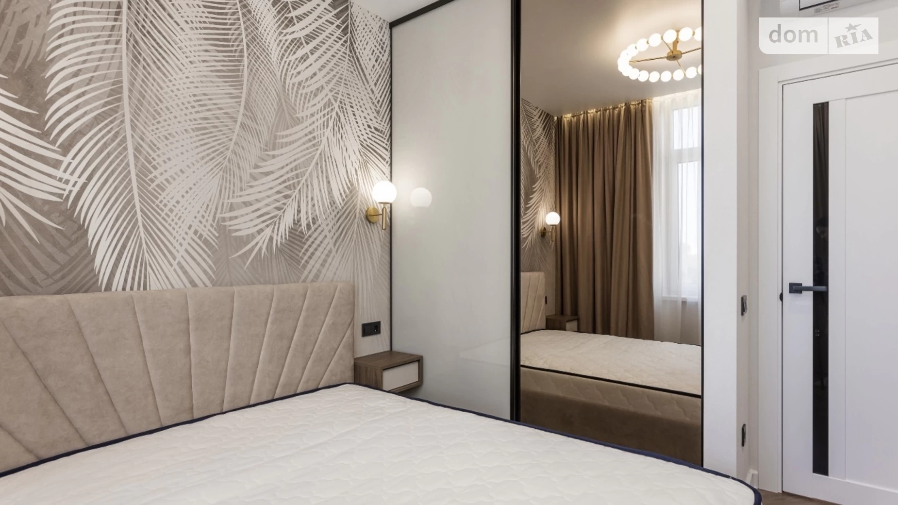 Продается 1-комнатная квартира 43 кв. м в Одессе, ул. Краснова, 3 корпус 60 - фото 5