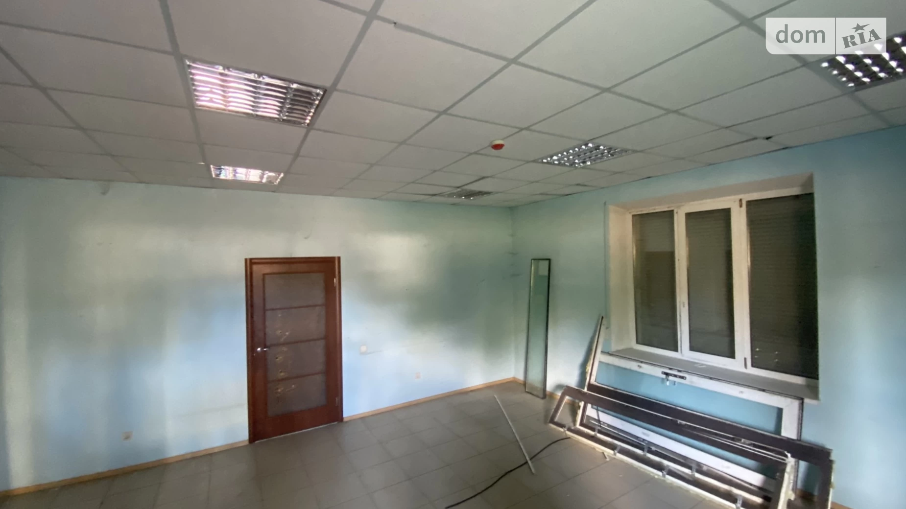 Сдается в аренду помещения свободного назначения 96 кв. м в 5-этажном здании, цена: 29000 грн - фото 4