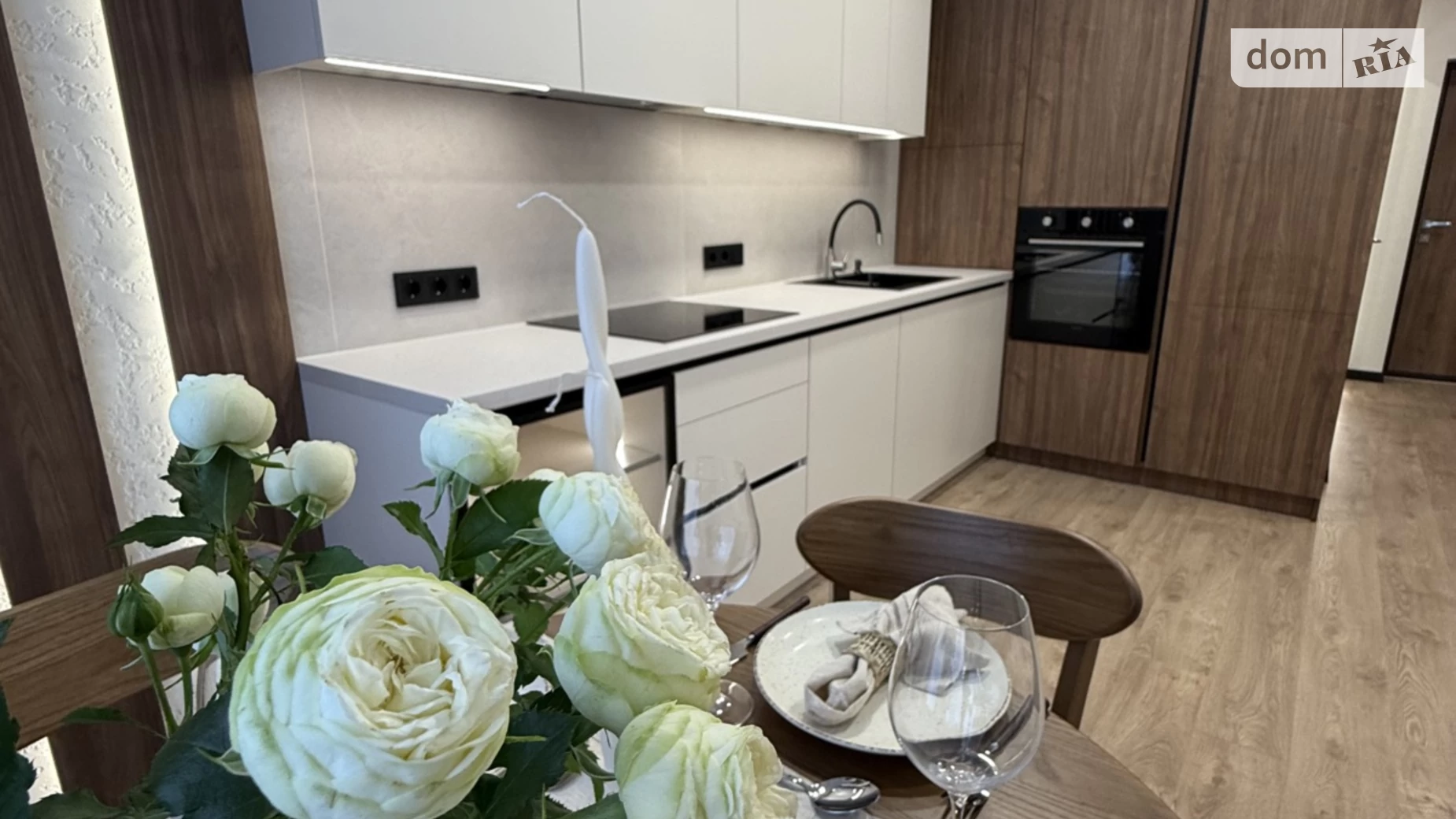 Продается 2-комнатная квартира 59.9 кв. м в Ирпене, ул. Университетская(Карла Маркса), 3/14 - фото 2