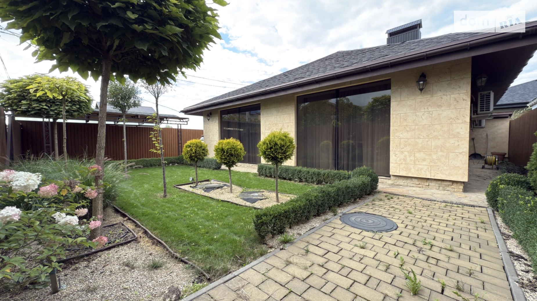 Сдается в аренду одноэтажный дом 100 кв. м с беседкой, цена: 1299 $ - фото 2