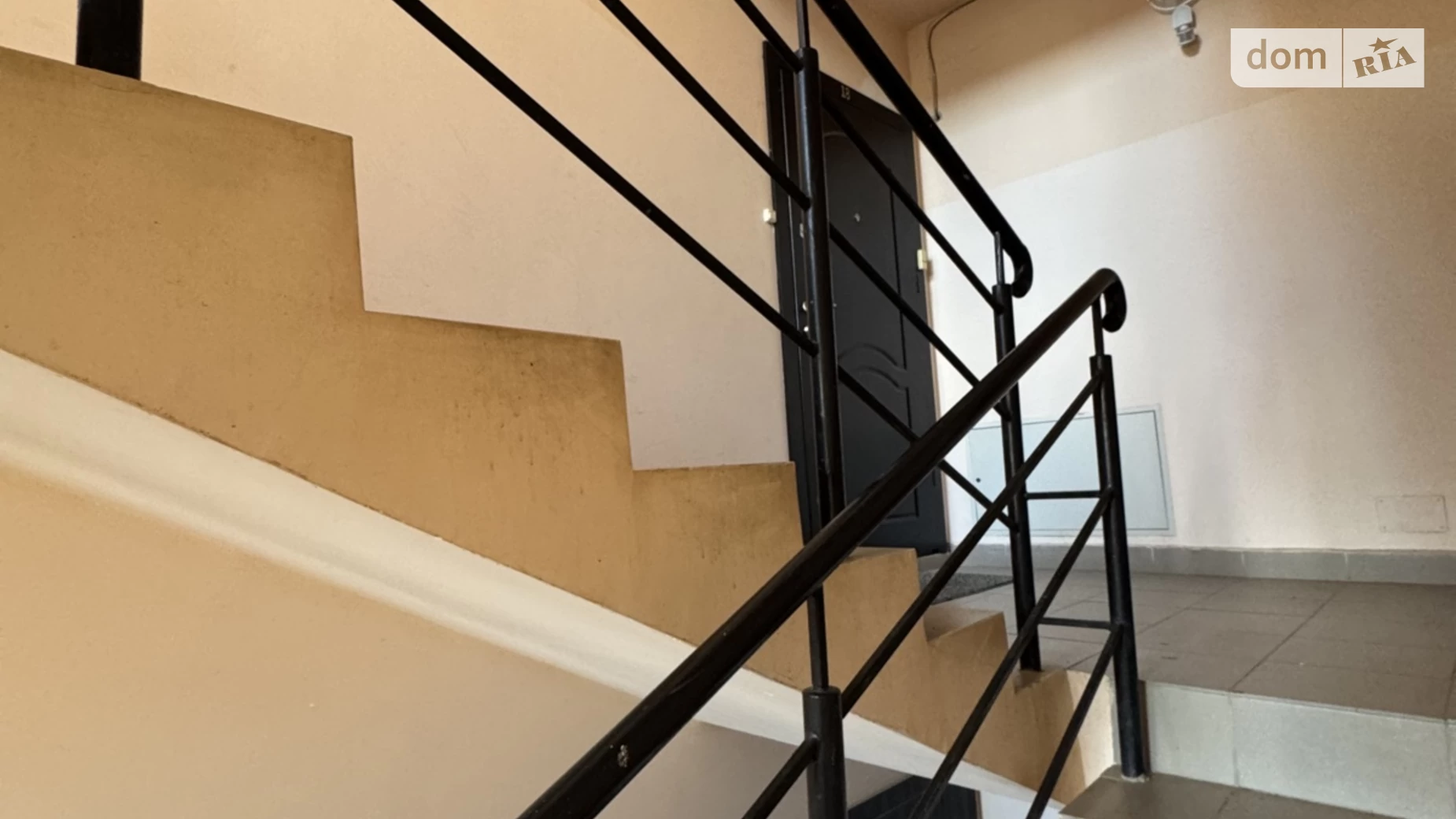 Продається 1-кімнатна квартира 40.1 кв. м у Ужгороді, вул. Климпуша - фото 2