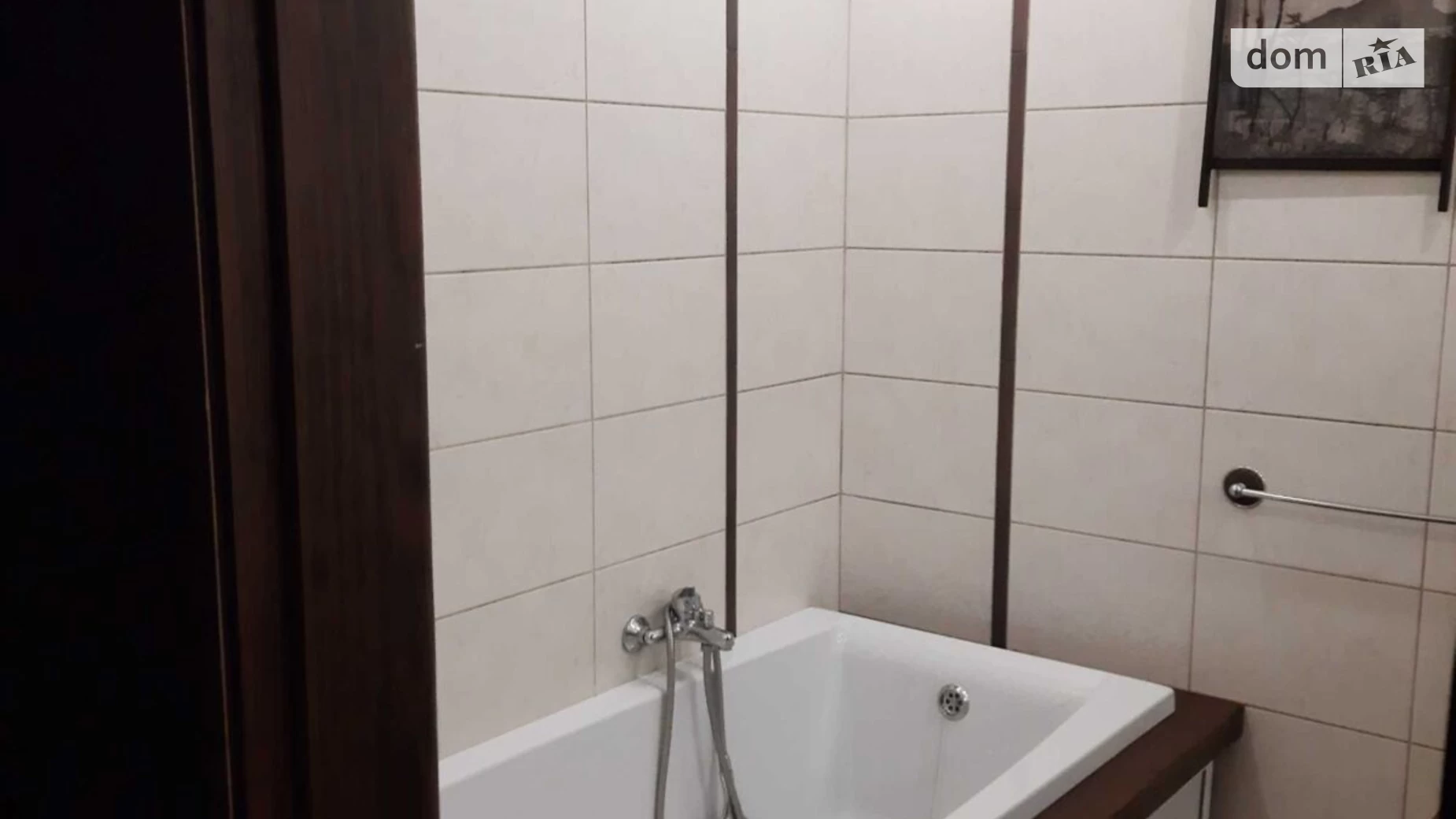 Продается 3-комнатная квартира 70 кв. м в Полтаве, ул. Кучеренко - фото 2