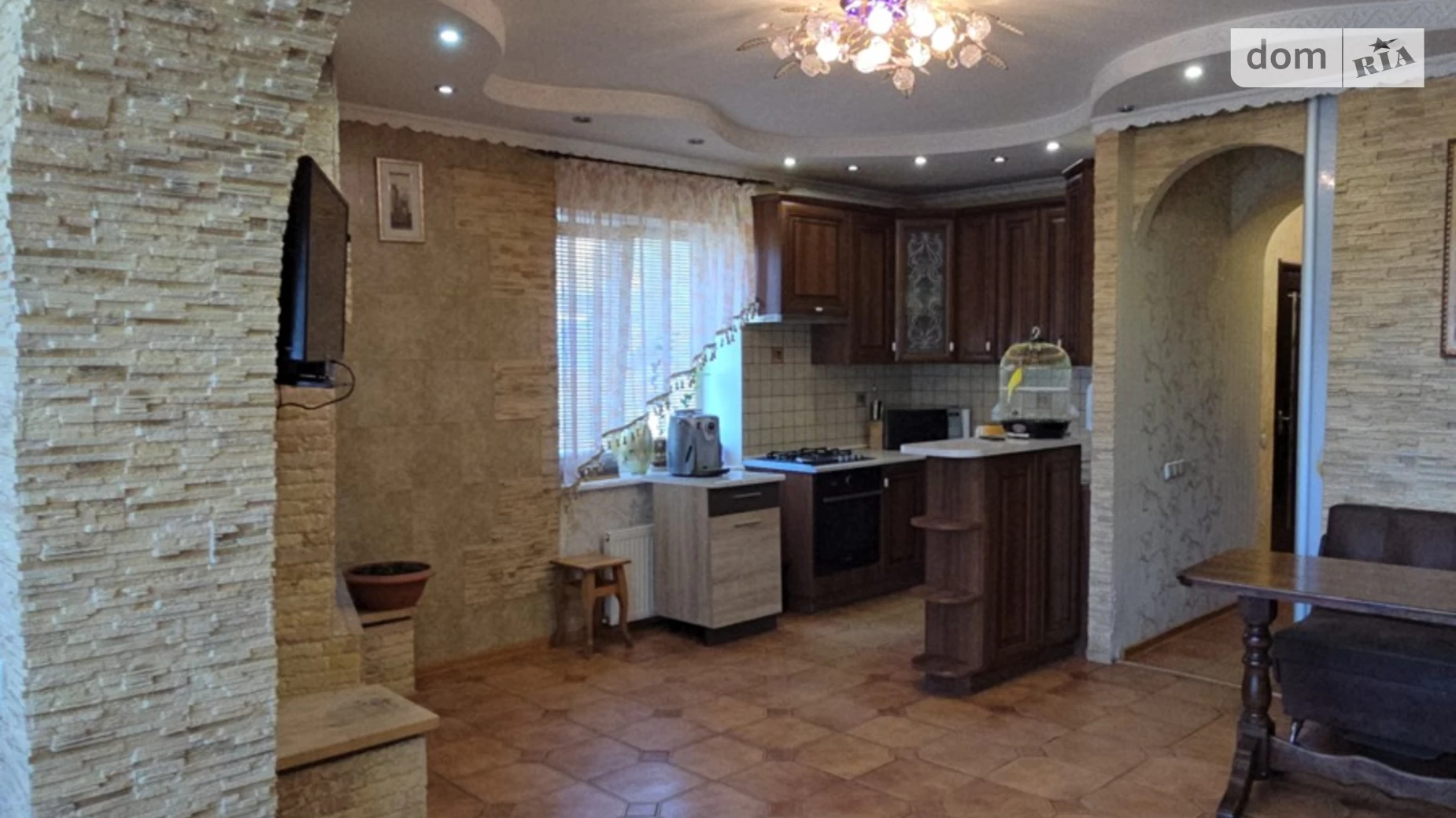 Продается дом на 3 этажа 150 кв. м с мансардой, цена: 124000 $ - фото 3