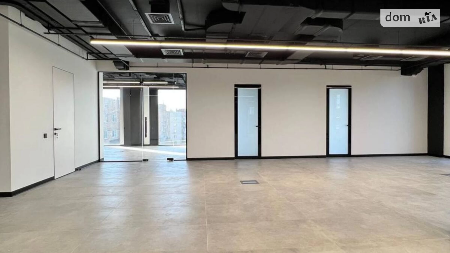 Сдается в аренду офис 309 кв. м в бизнес-центре, цена: 7725 $ - фото 3