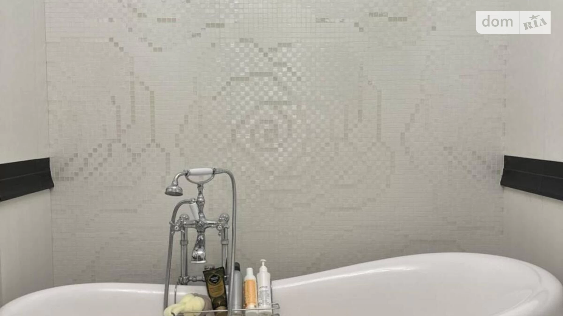 Продается 2-комнатная квартира 81.9 кв. м в Одессе, ул. Добровольцев(Маршала Говорова), 10/3 - фото 4