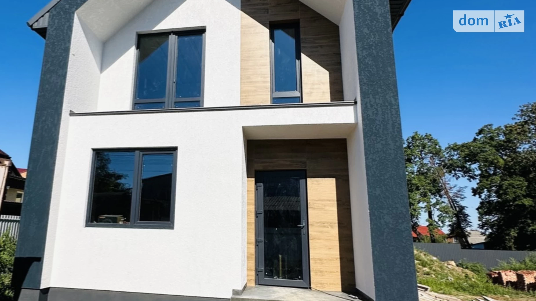Продается дом на 2 этажа 95 кв. м с камином, цена: 98000 $ - фото 4
