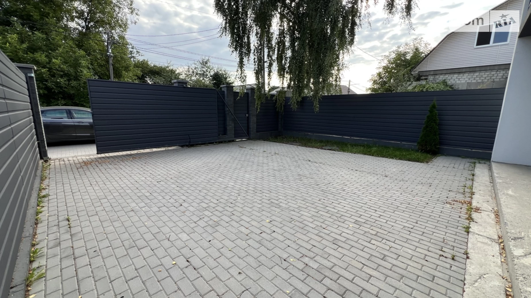 Продается дом на 2 этажа 185 кв. м с мебелью, цена: 230000 $ - фото 2