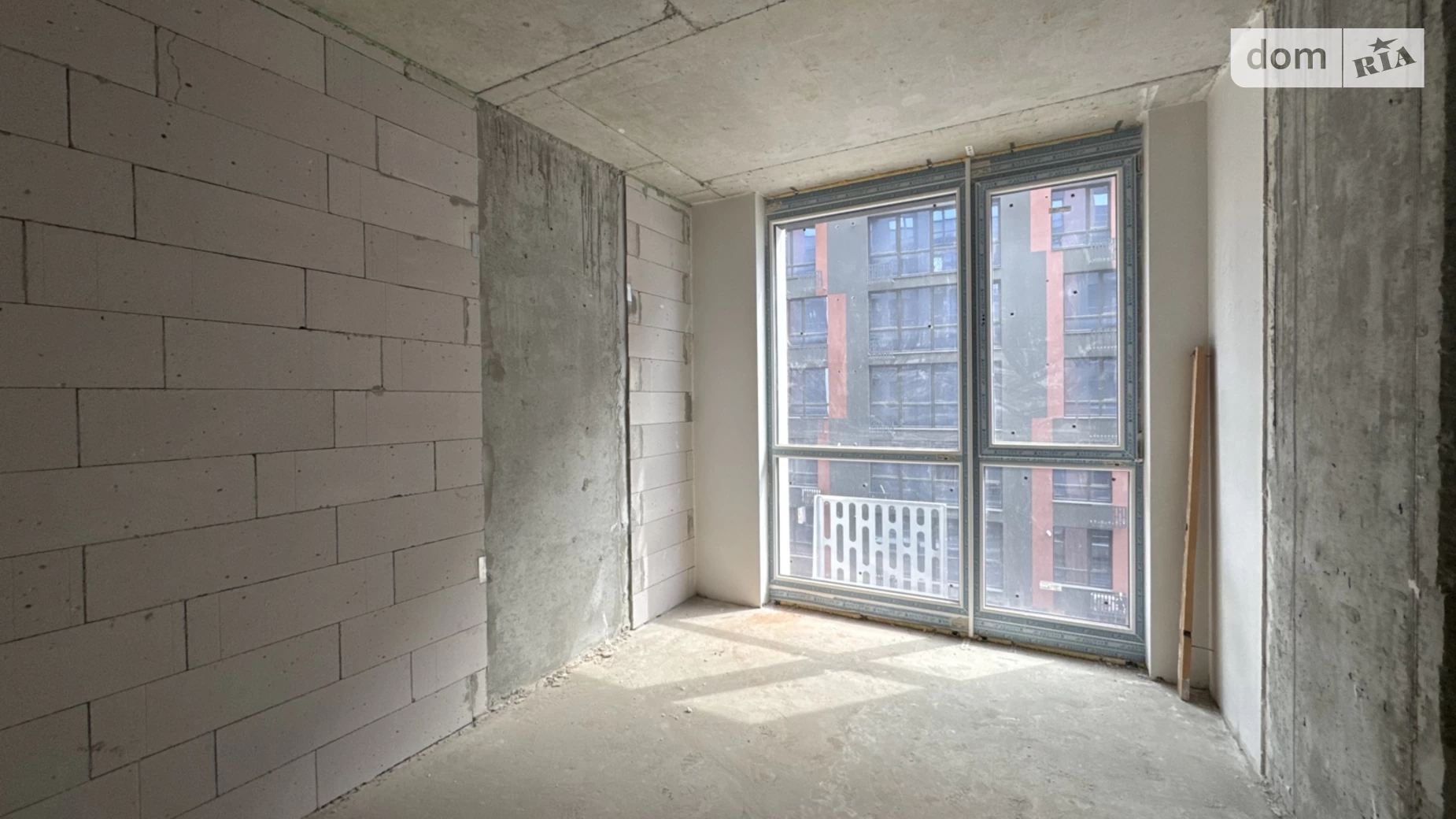 Продается 1-комнатная квартира 40 кв. м в Ивано-Франковске, ул. Героев Николаева(Сеченова), 129А - фото 2