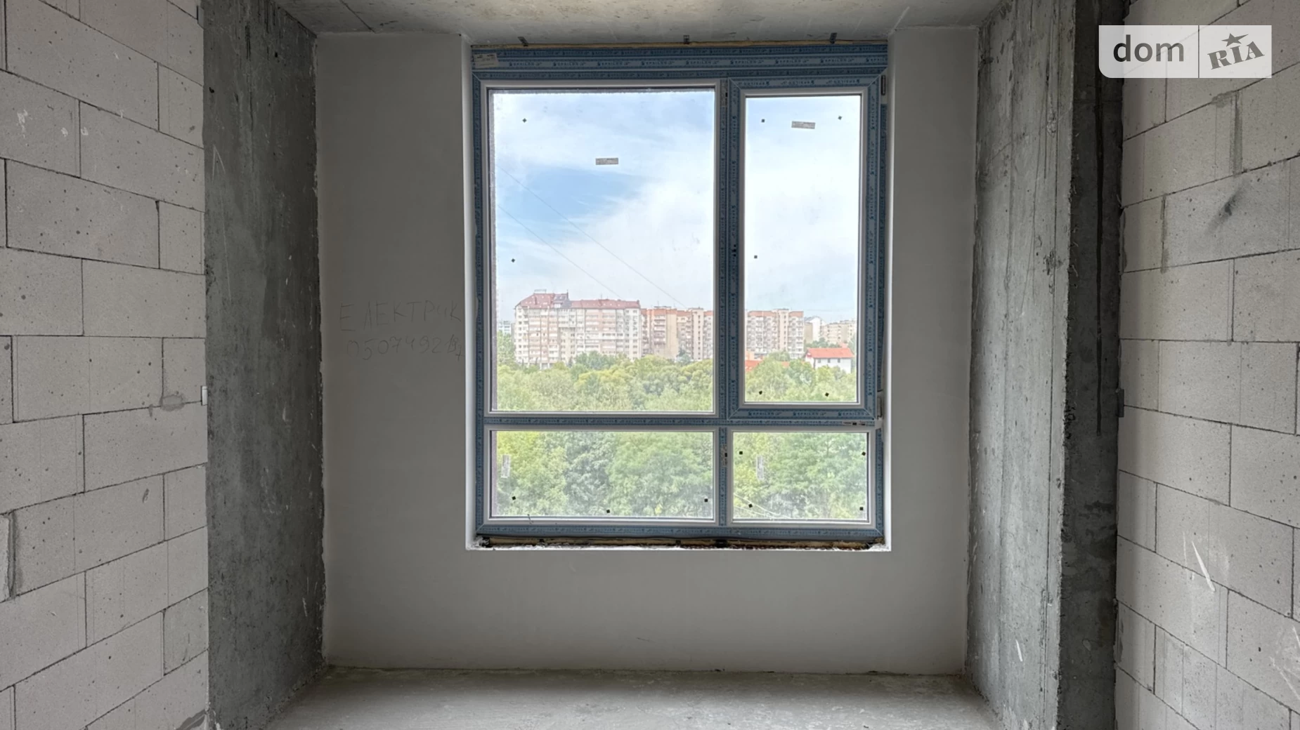 Продается 2-комнатная квартира 64 кв. м в Ивано-Франковске, ул. Сеченова(Федорченко), 129А - фото 2