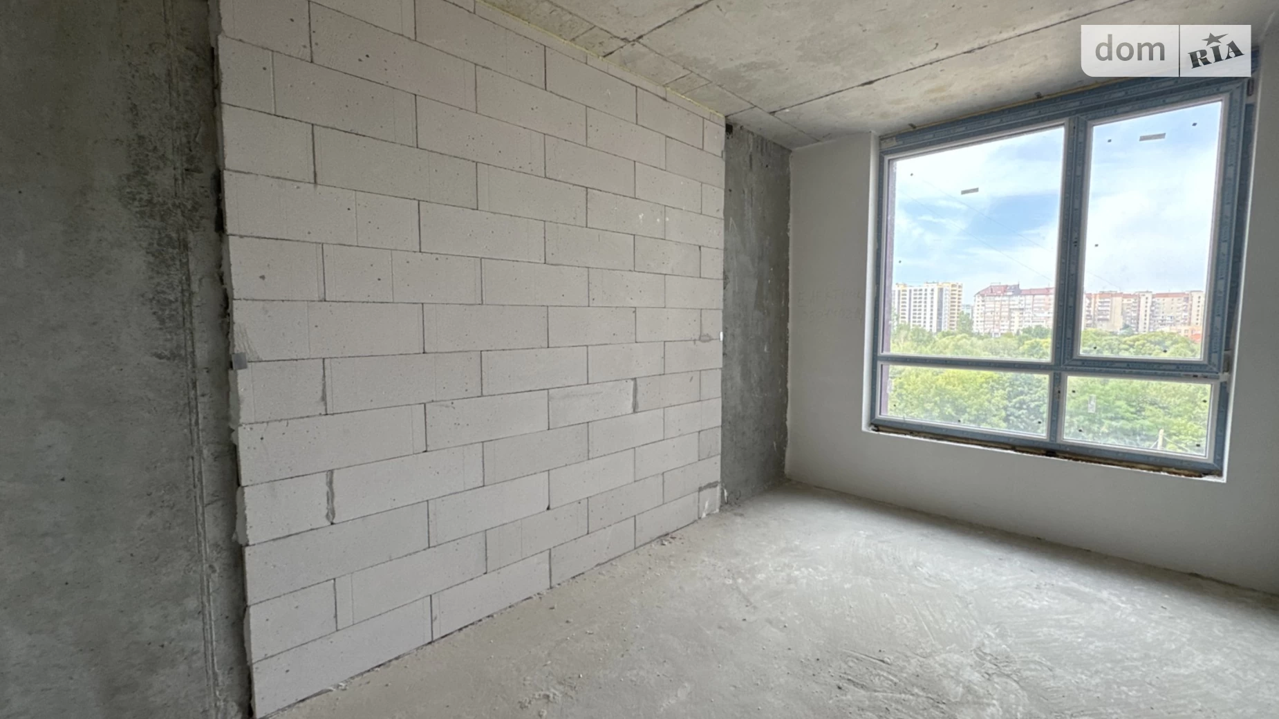 Продается 2-комнатная квартира 64 кв. м в Ивано-Франковске, ул. Сеченова(Федорченко), 129А - фото 3