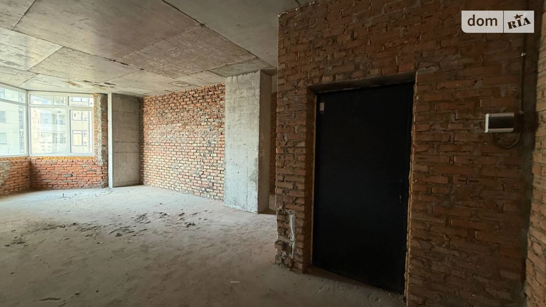 Продается 1-комнатная квартира 57.37 кв. м в Киеве, ул. Андрея Верхогляда(Драгомирова), 14А - фото 2